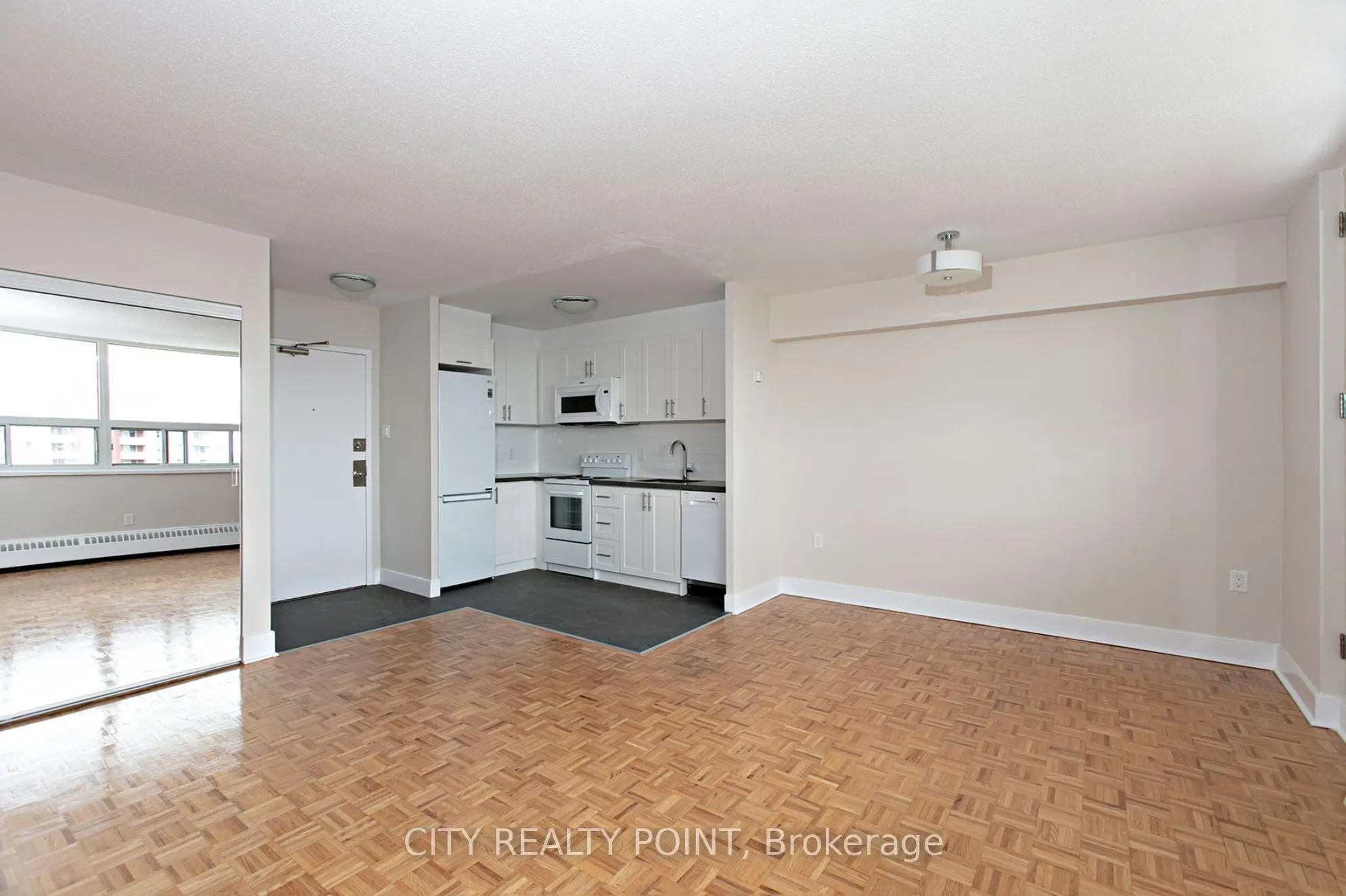 1500 Bathurst Street, #502