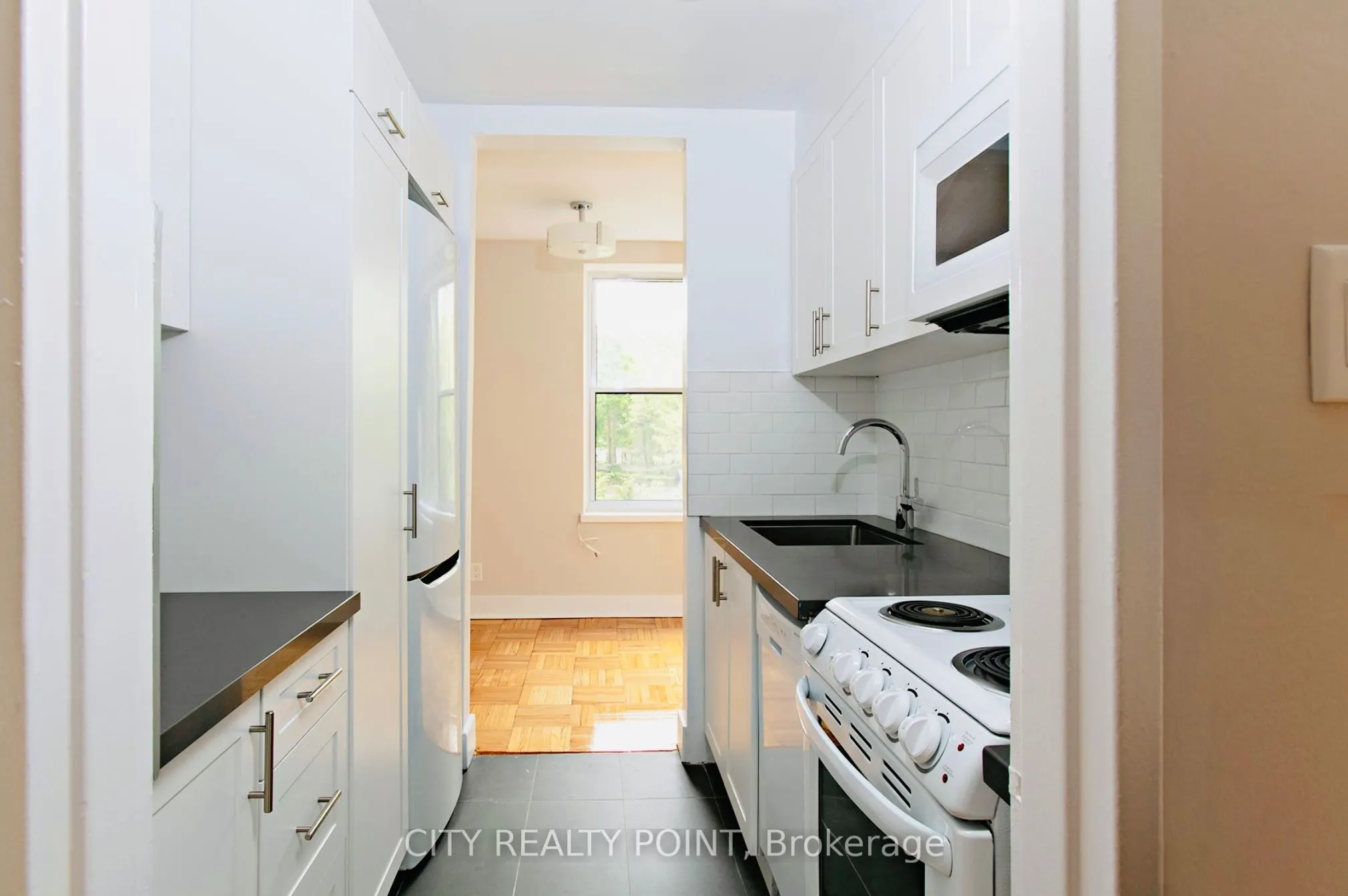 1545 Bathurst Street, #404