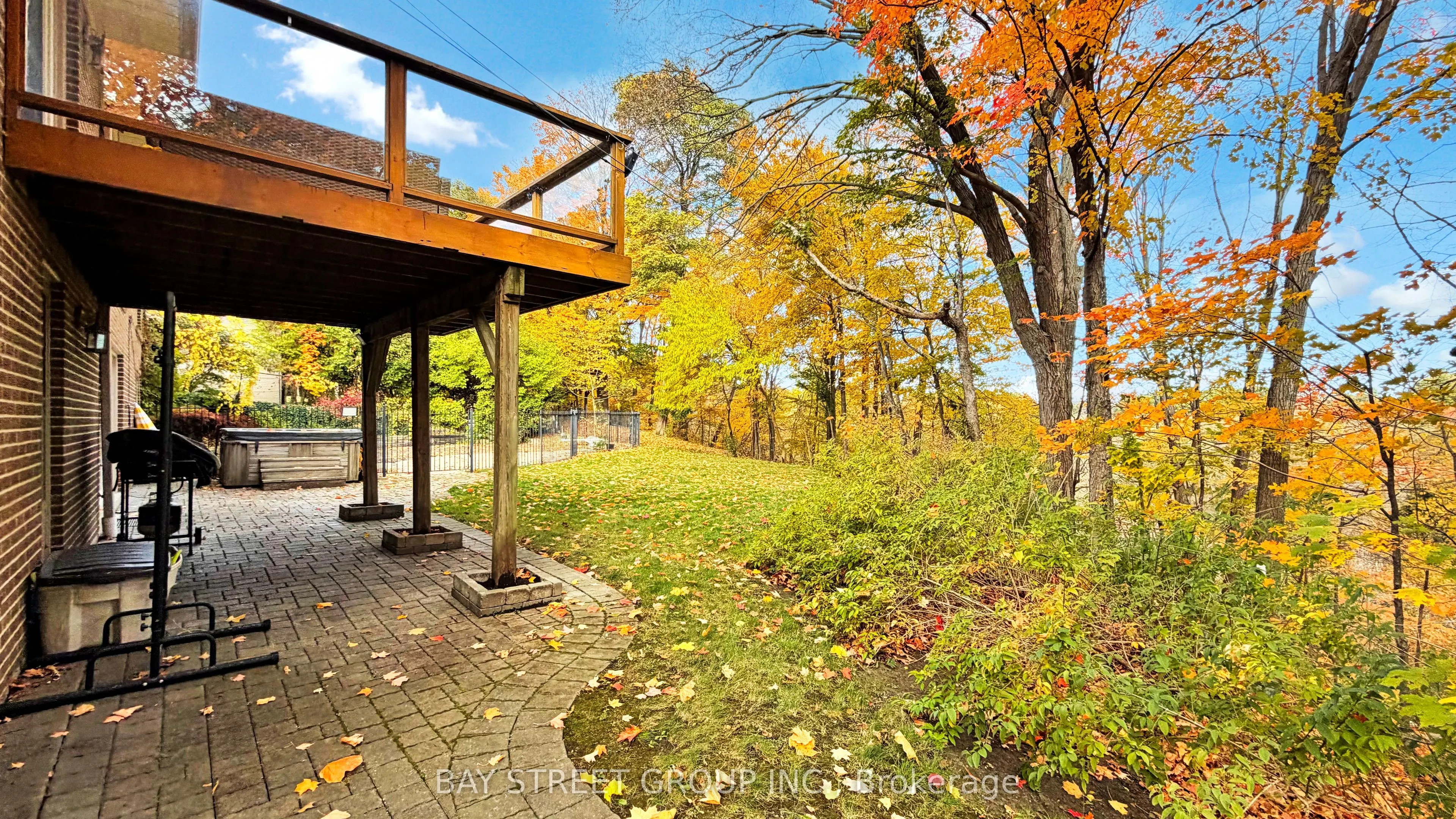 26 Restwell Crescent, #B1