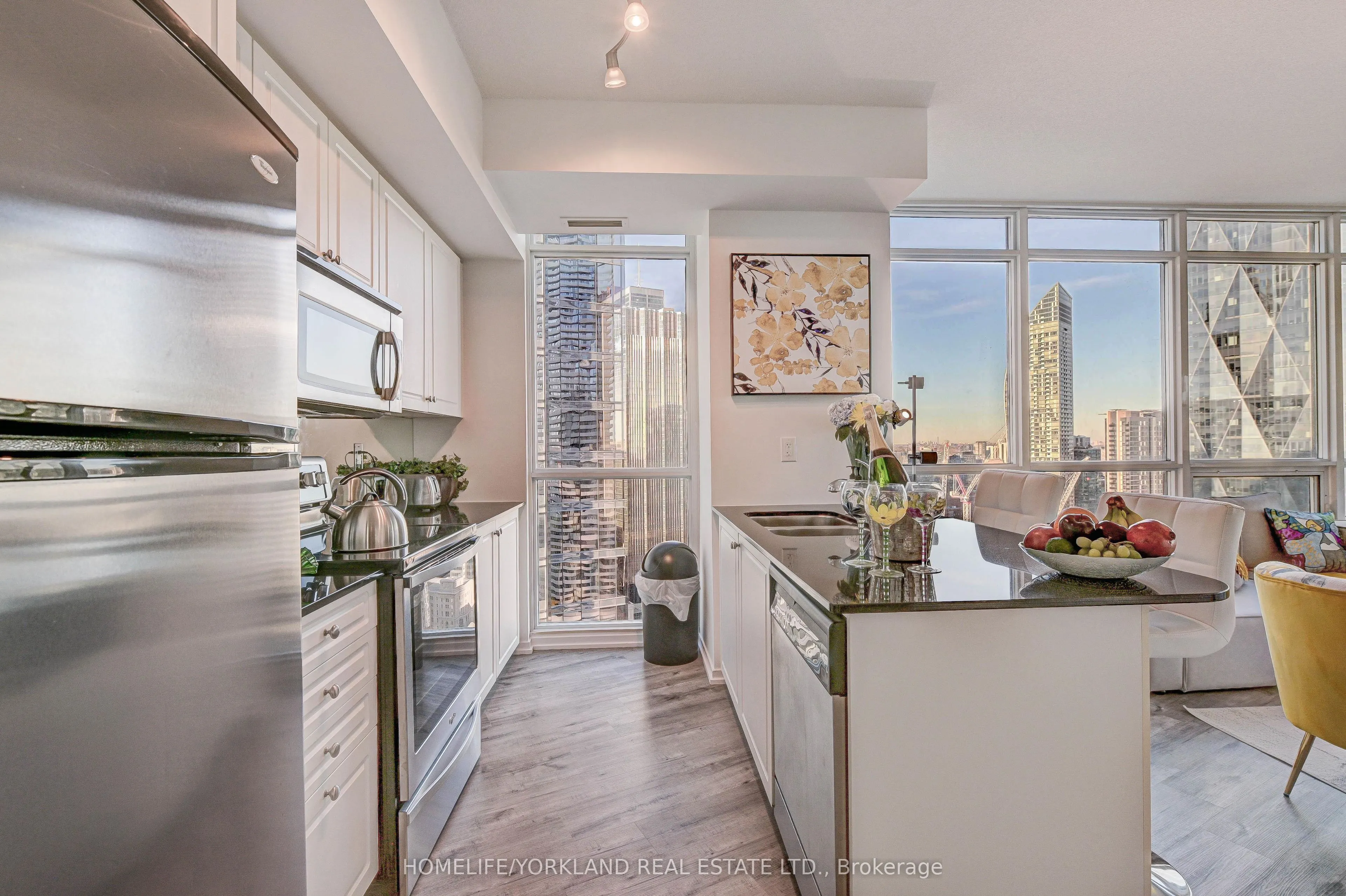 65 Bremner Boulevard, #3008