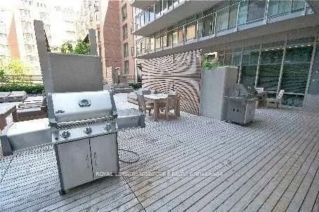 1 Bedford Road, #618