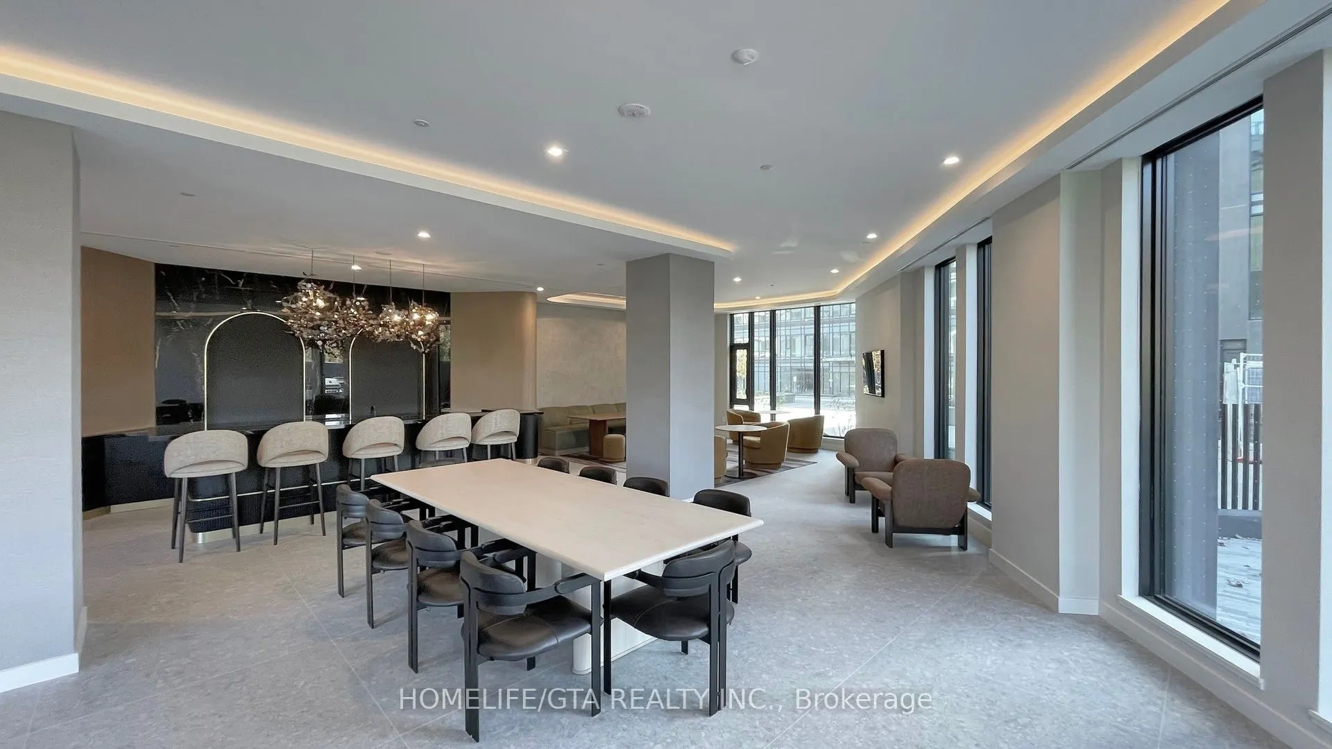 1 Kyle Lowry Road, #426