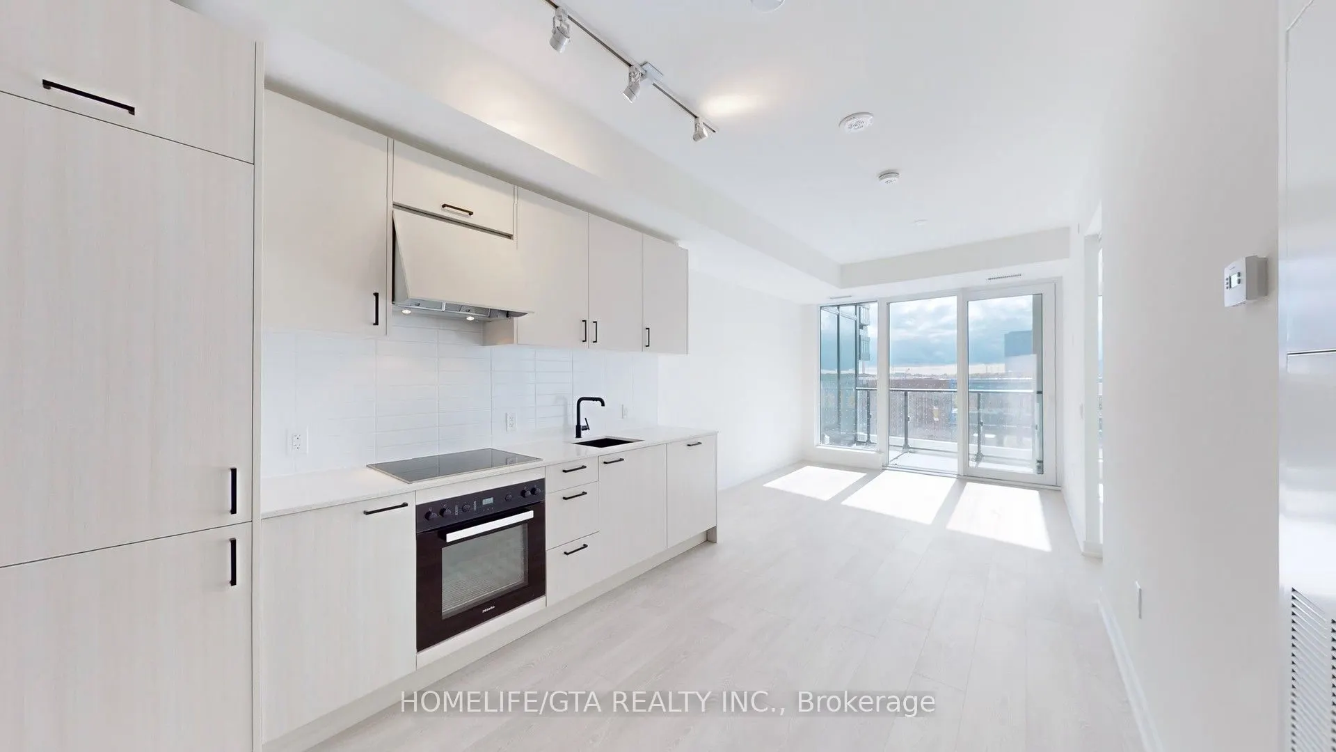 1 Kyle Lowry Road, #426