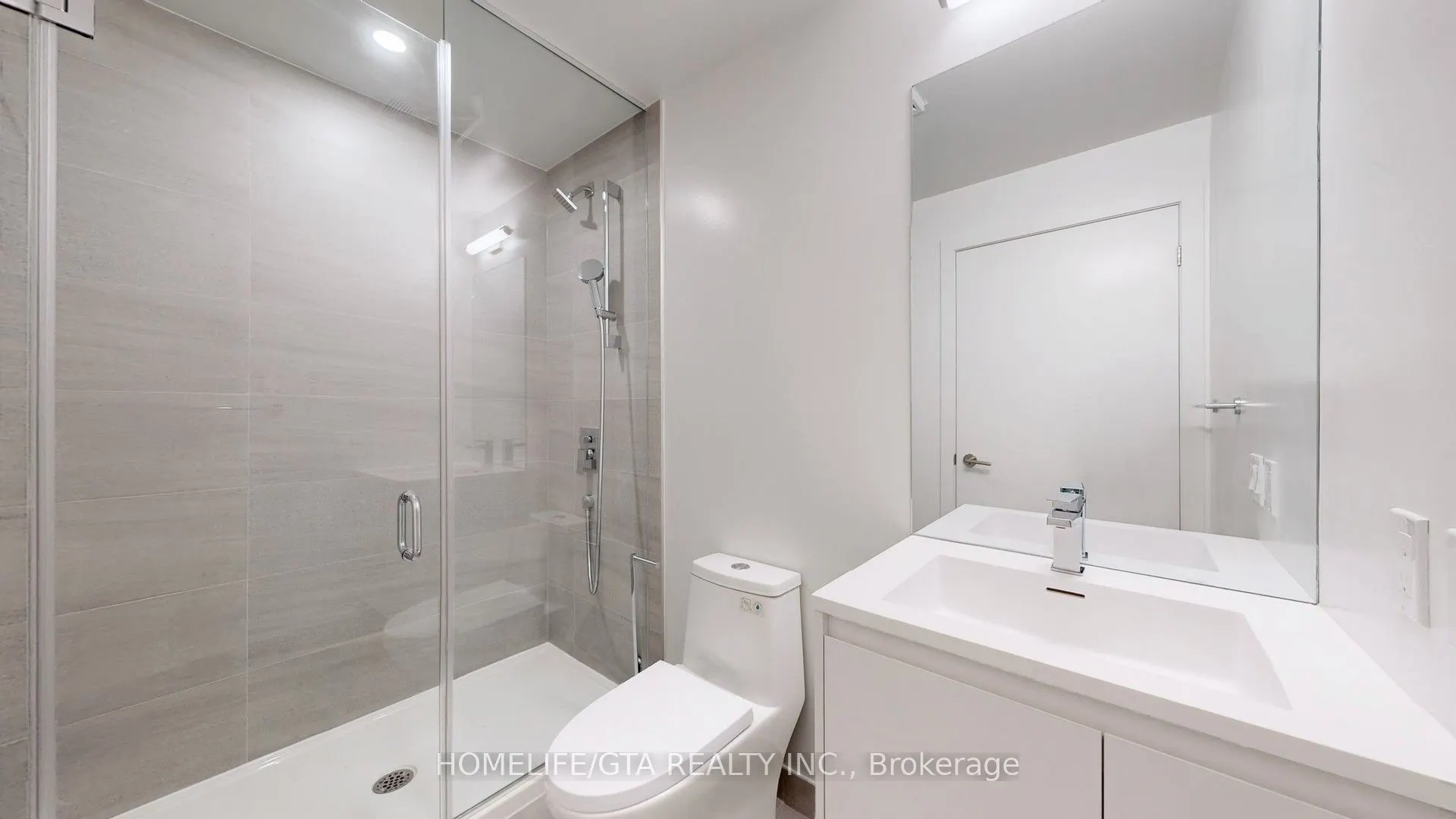 1 Kyle Lowry Road, #426