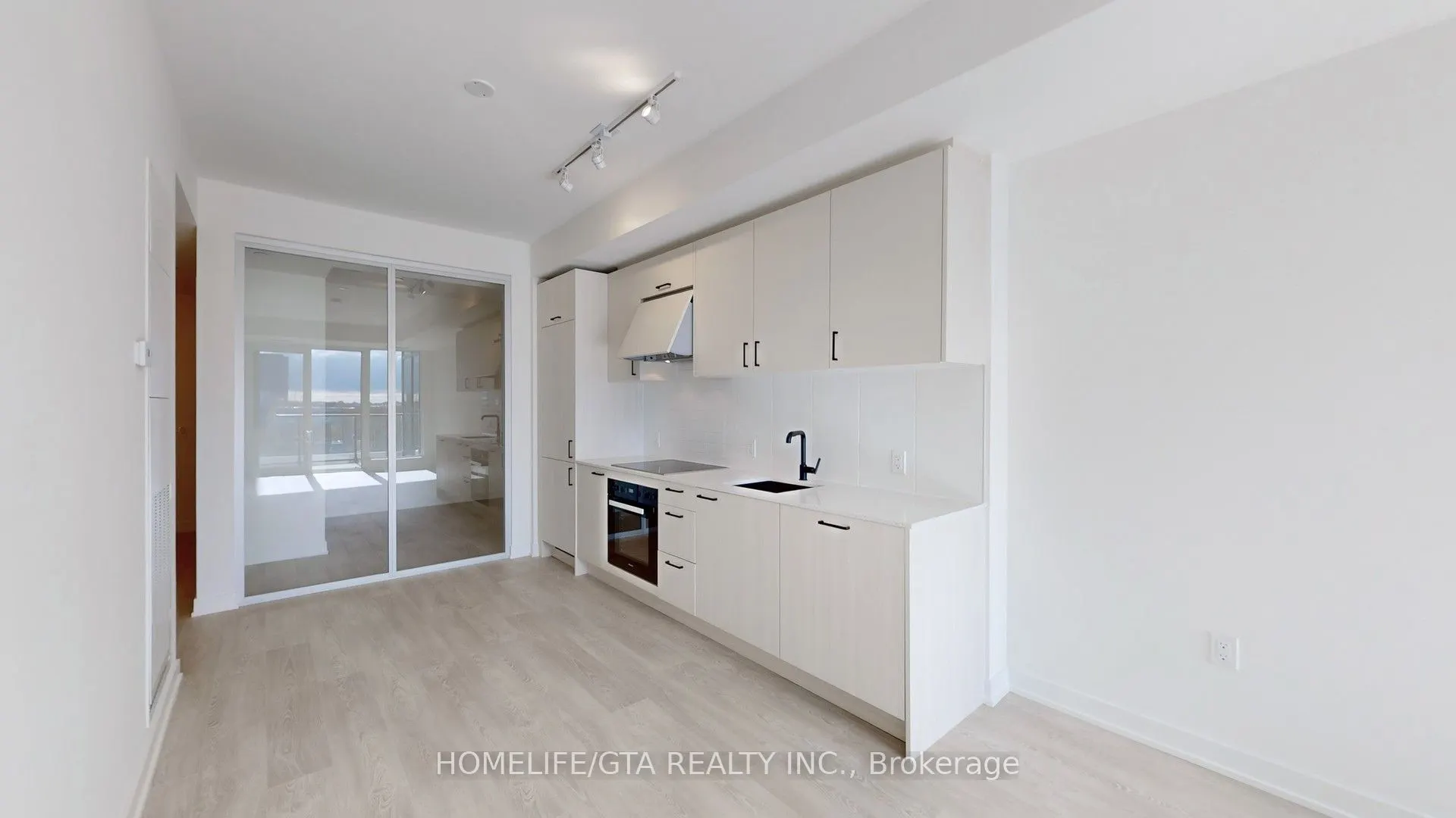 1 Kyle Lowry Road, #426