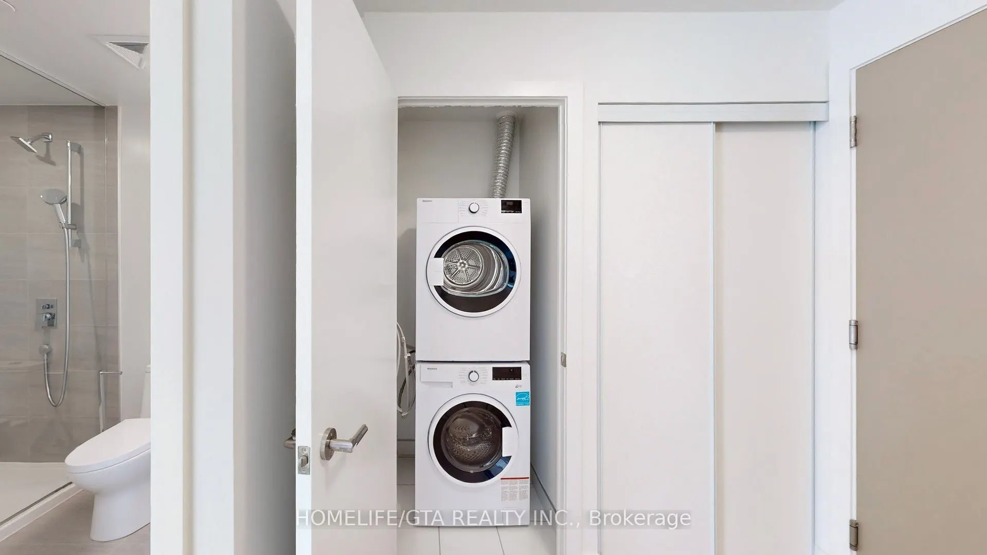 1 Kyle Lowry Road, #426