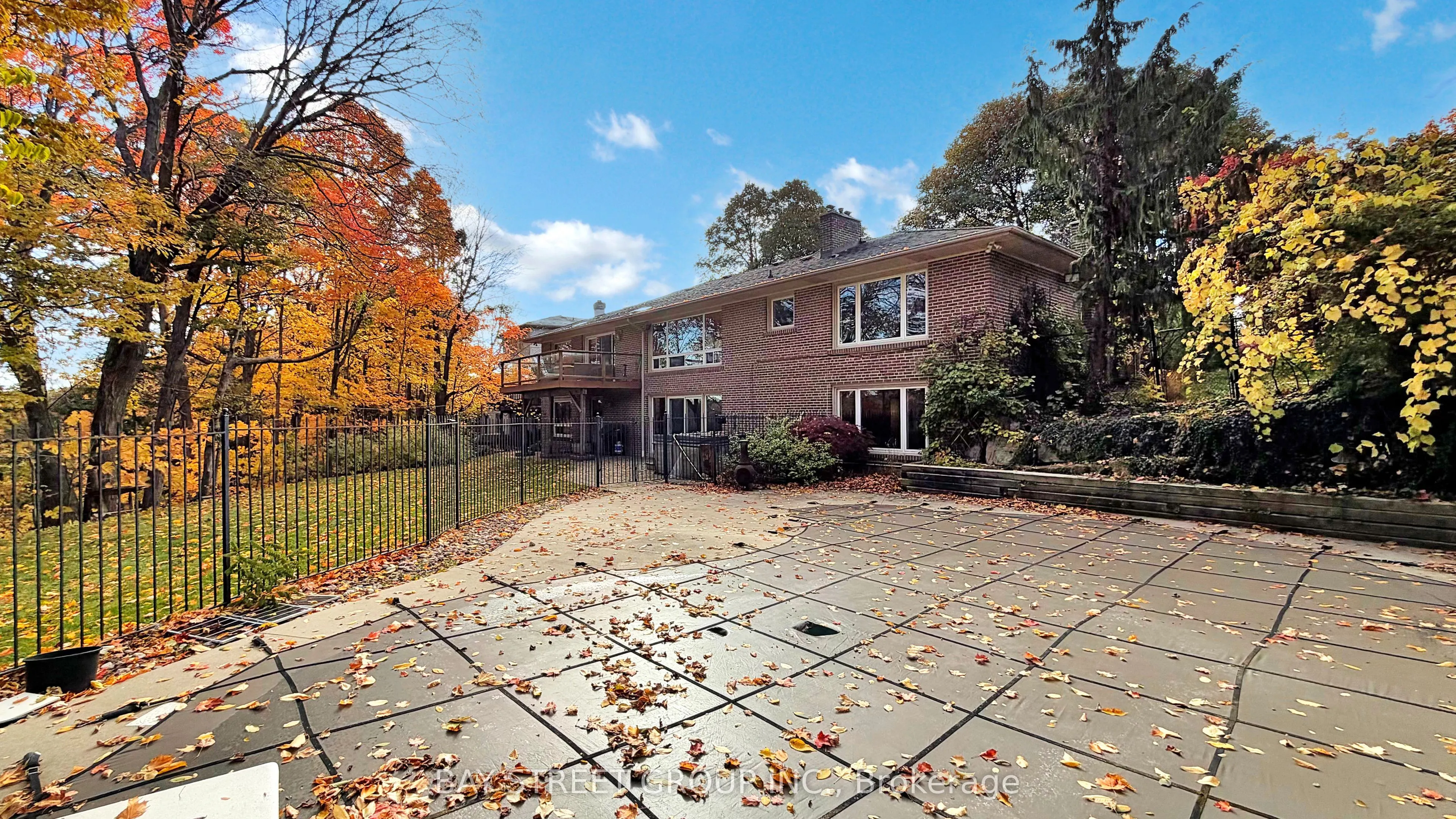 26 Restwell Crescent, #B2