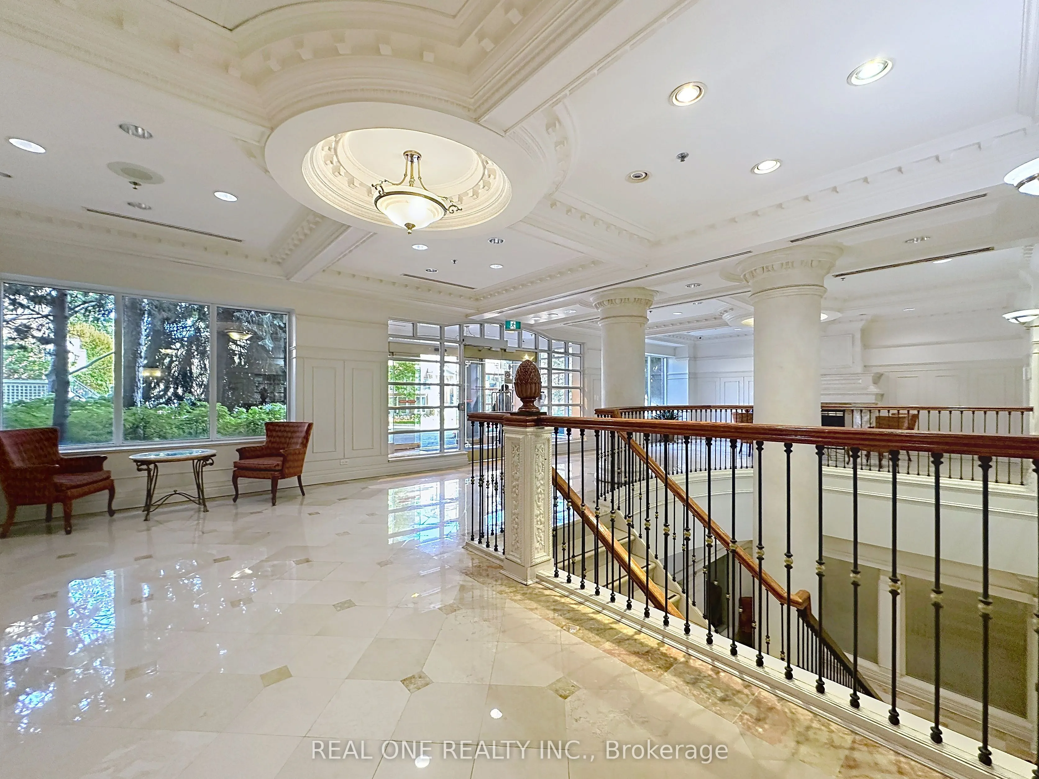 18 Sommerset Way, #1708