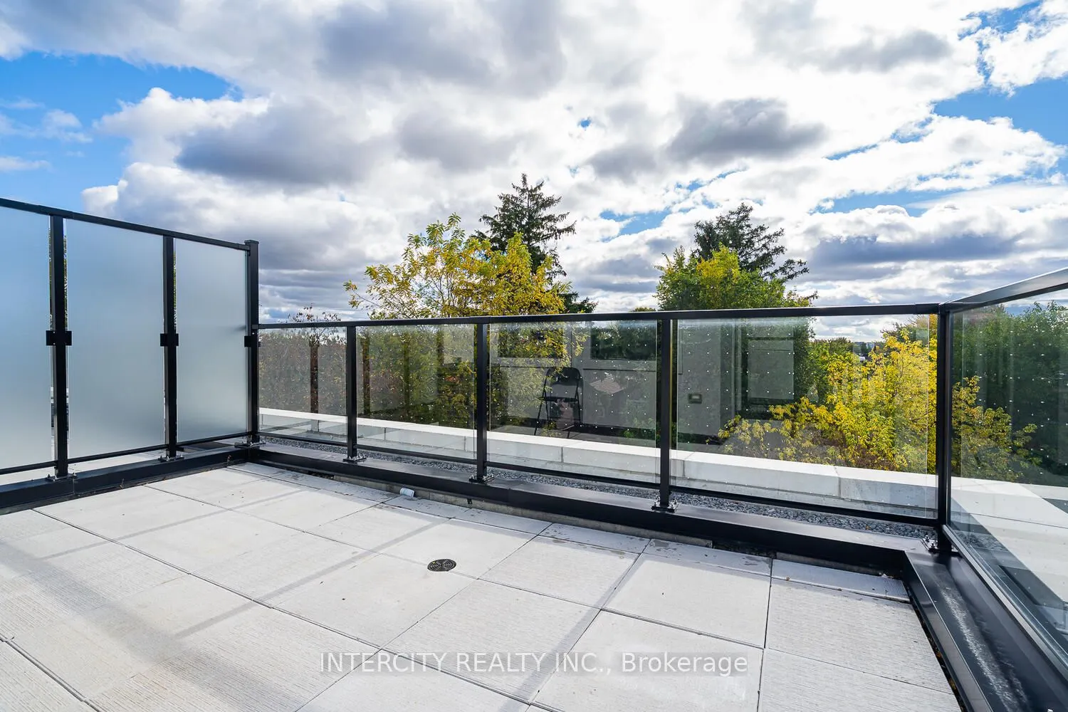 851 Sheppard Avenue W, #1