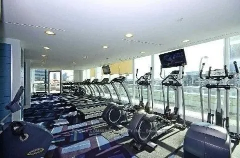 18 Yonge Street, #3313