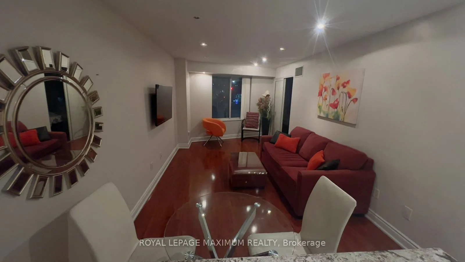 33 University Avenue, #204