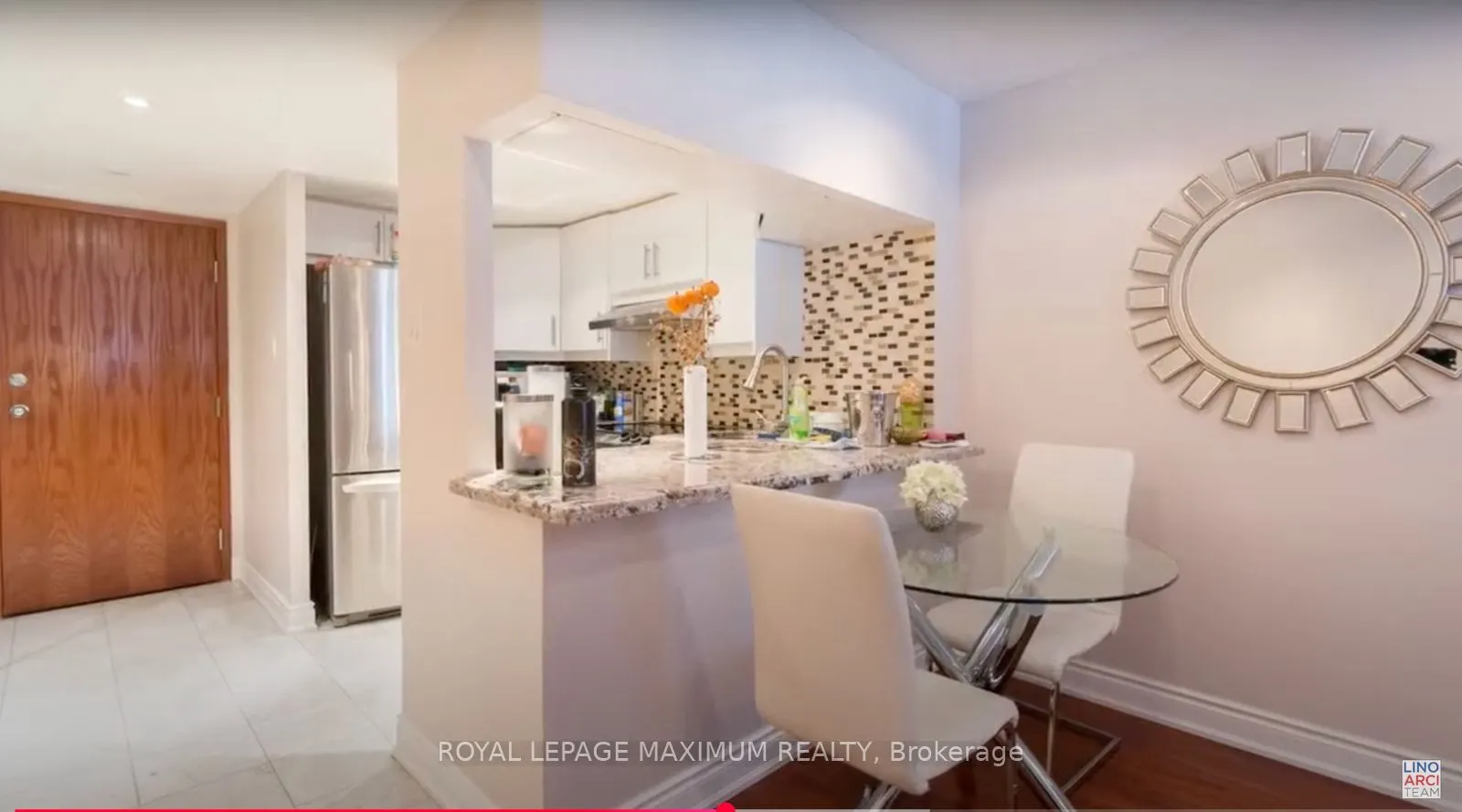 33 University Avenue, #204