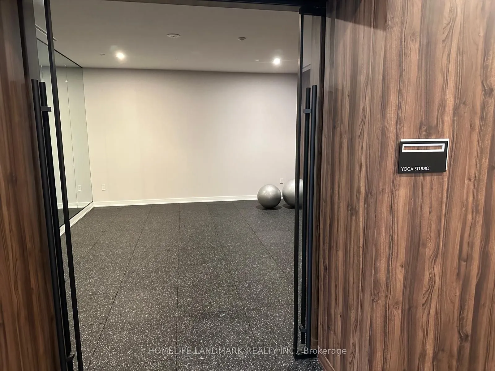 1 Kyle Lowry Road, #612