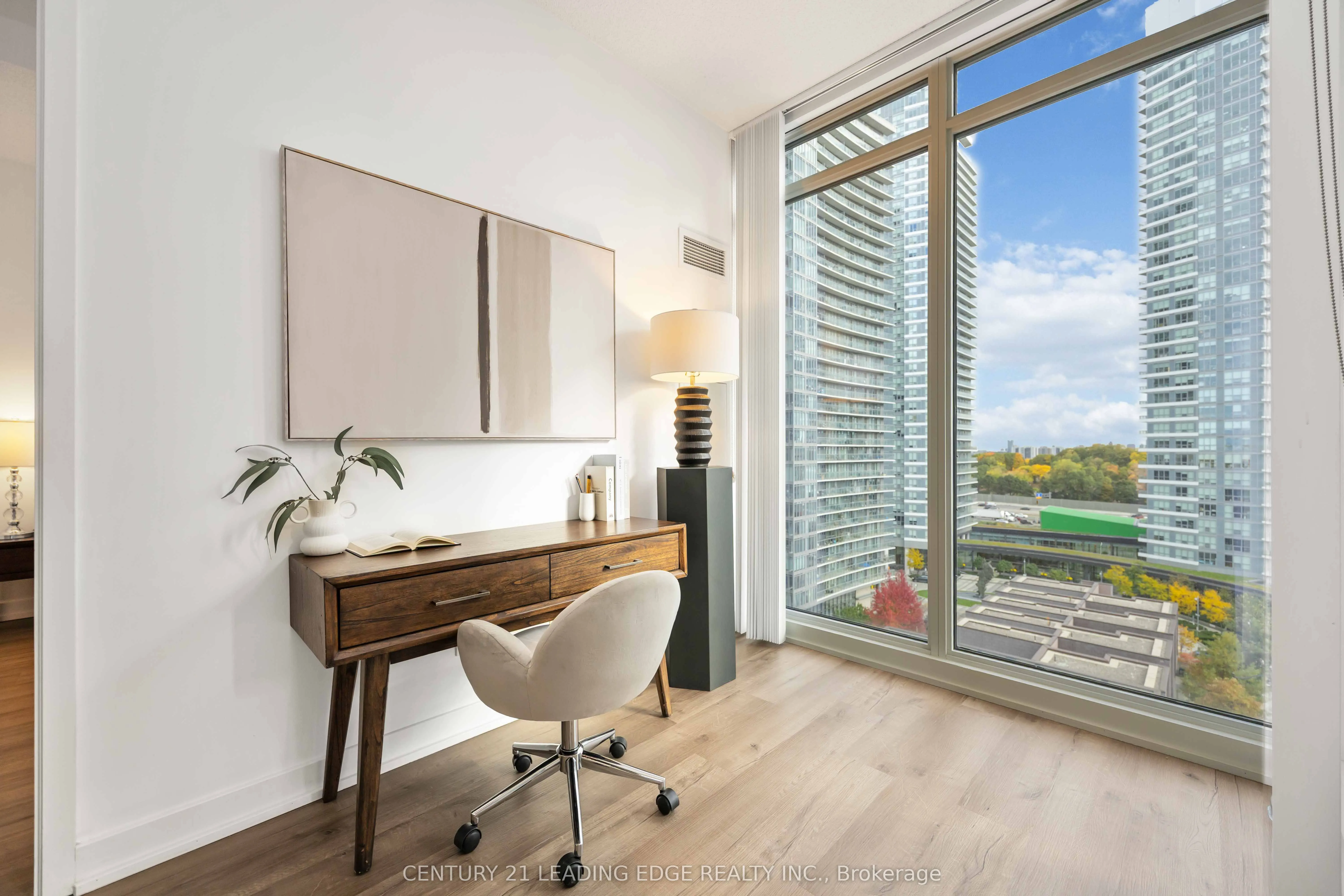 72 Esther Shiner Boulevard, #1106