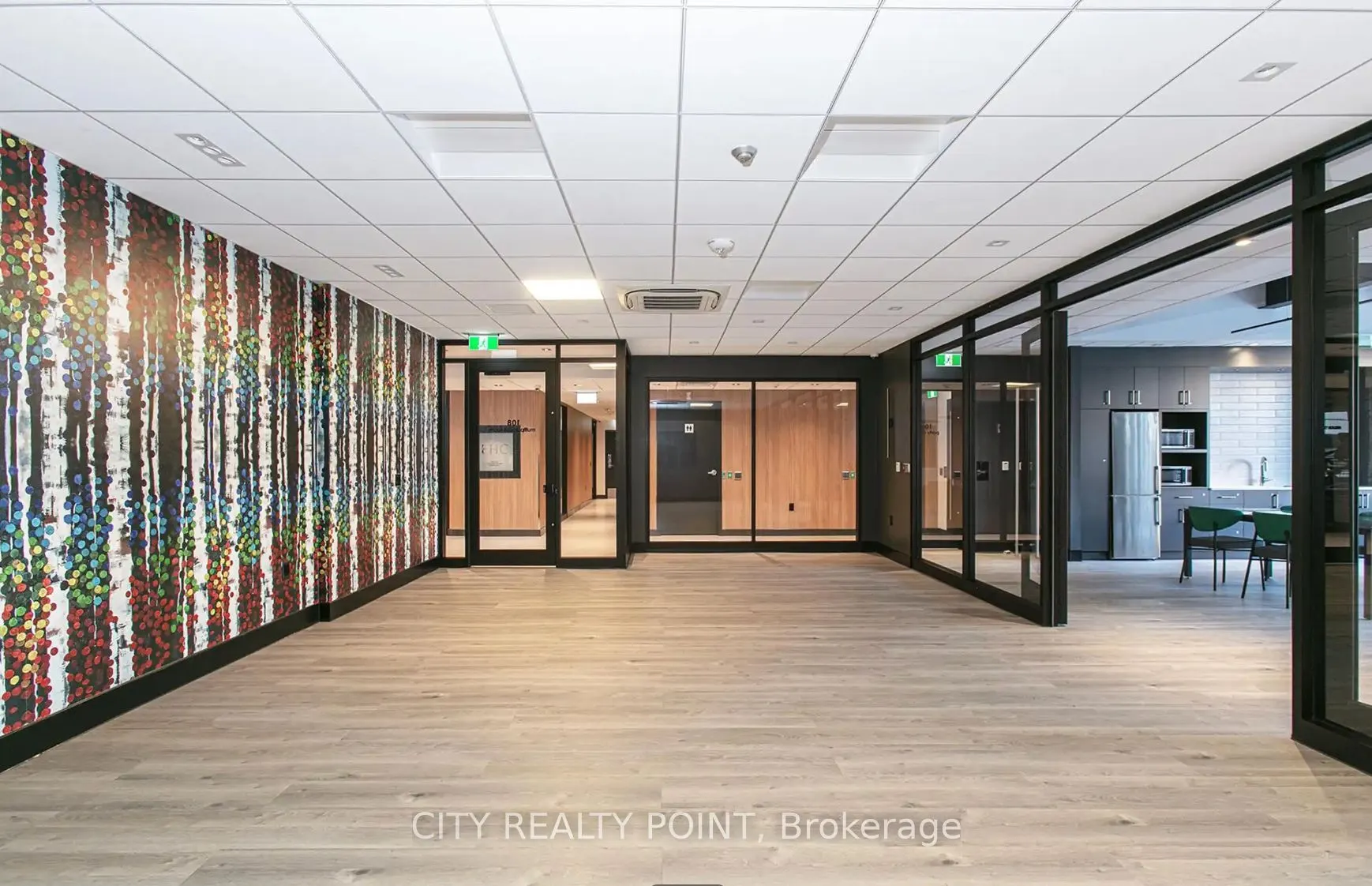 33 Isabella Street, #2214