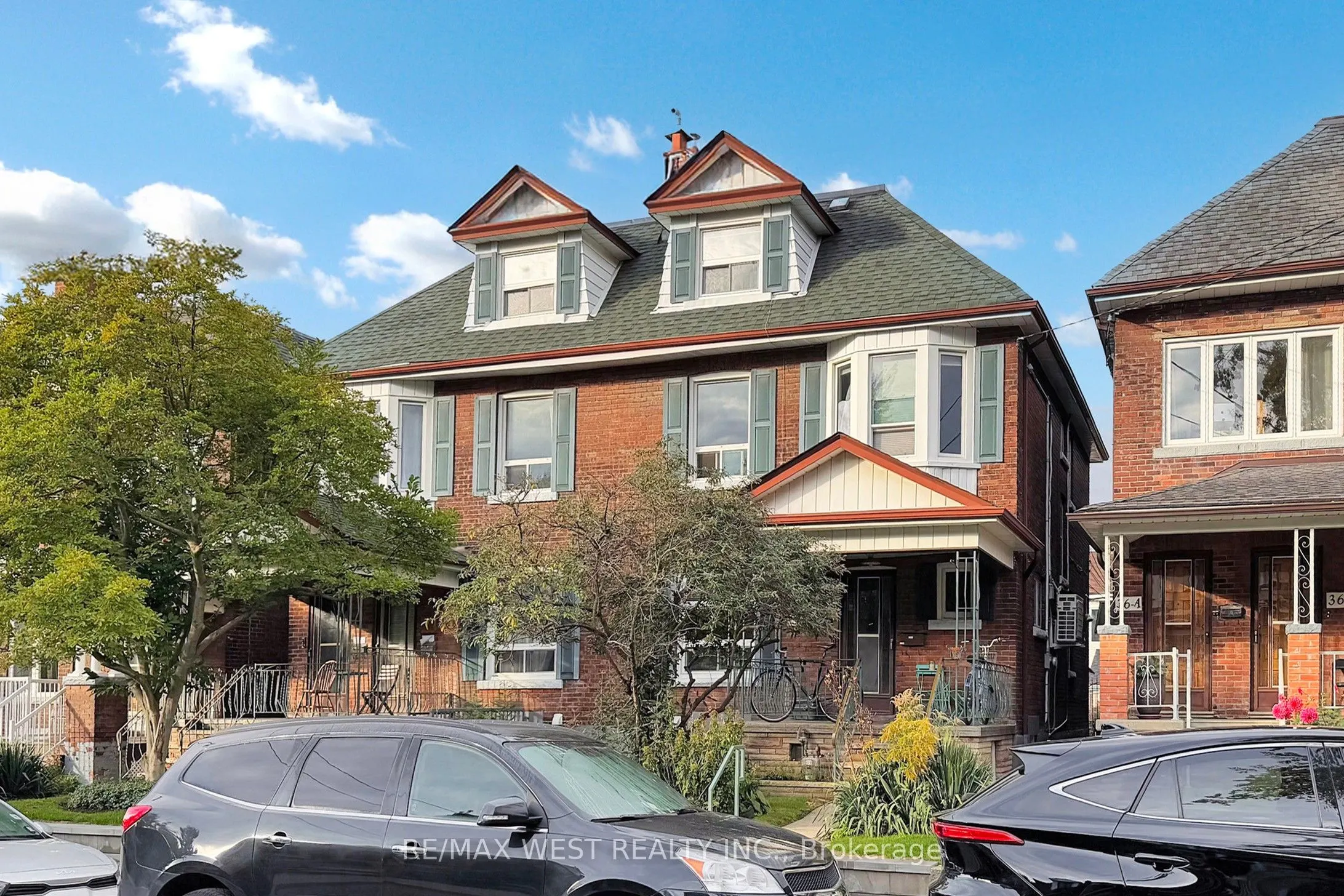 34 Beatrice Street, #Main Floor Unit 2