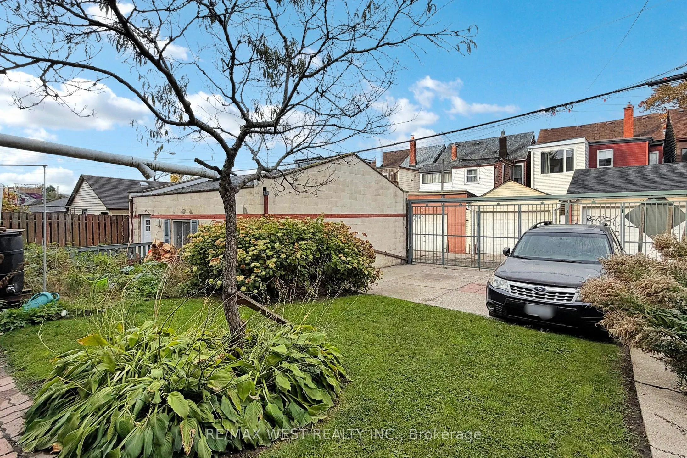 34 Beatrice Street, #Main Floor Unit 2