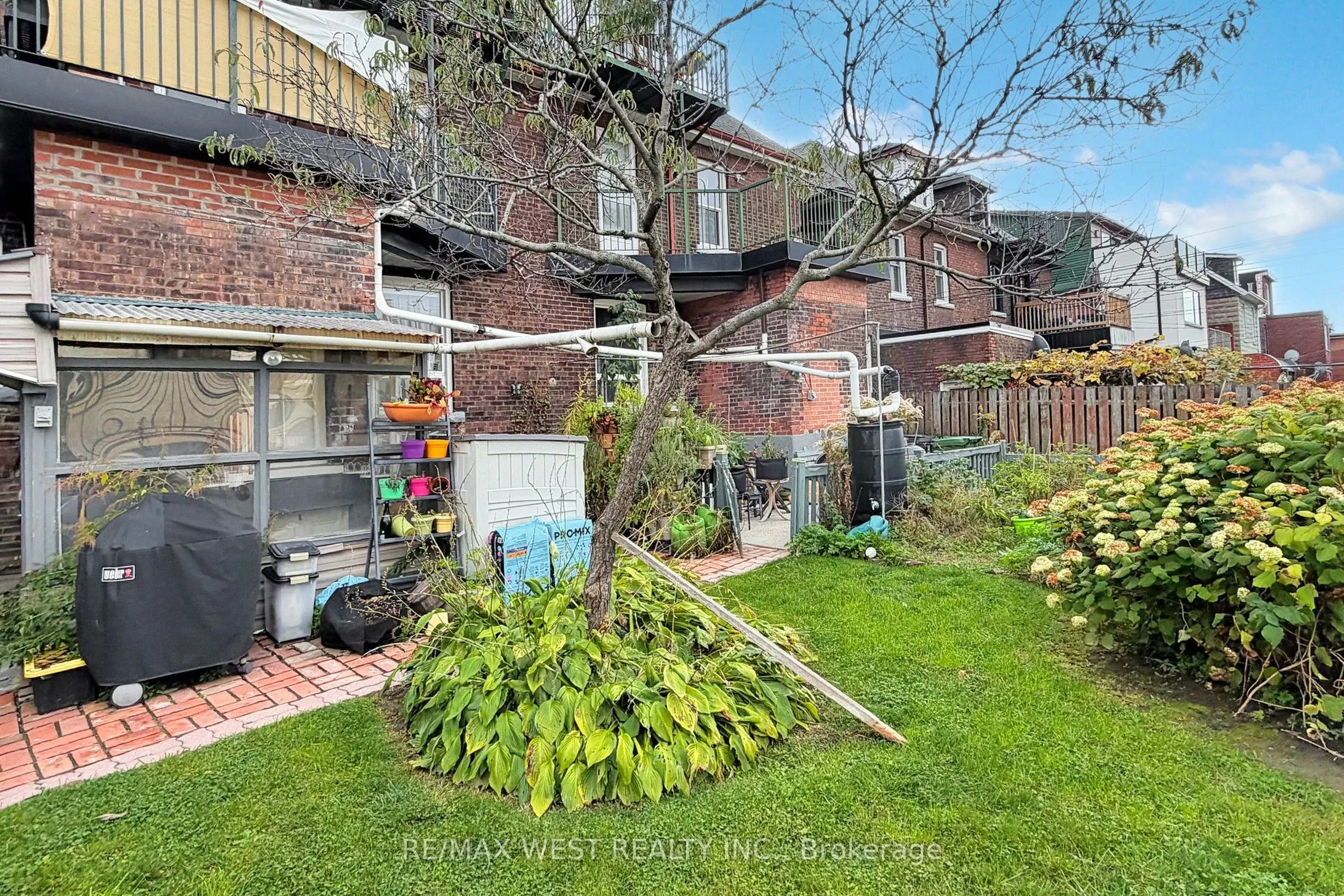 34 Beatrice Street, #Main Floor Unit 2