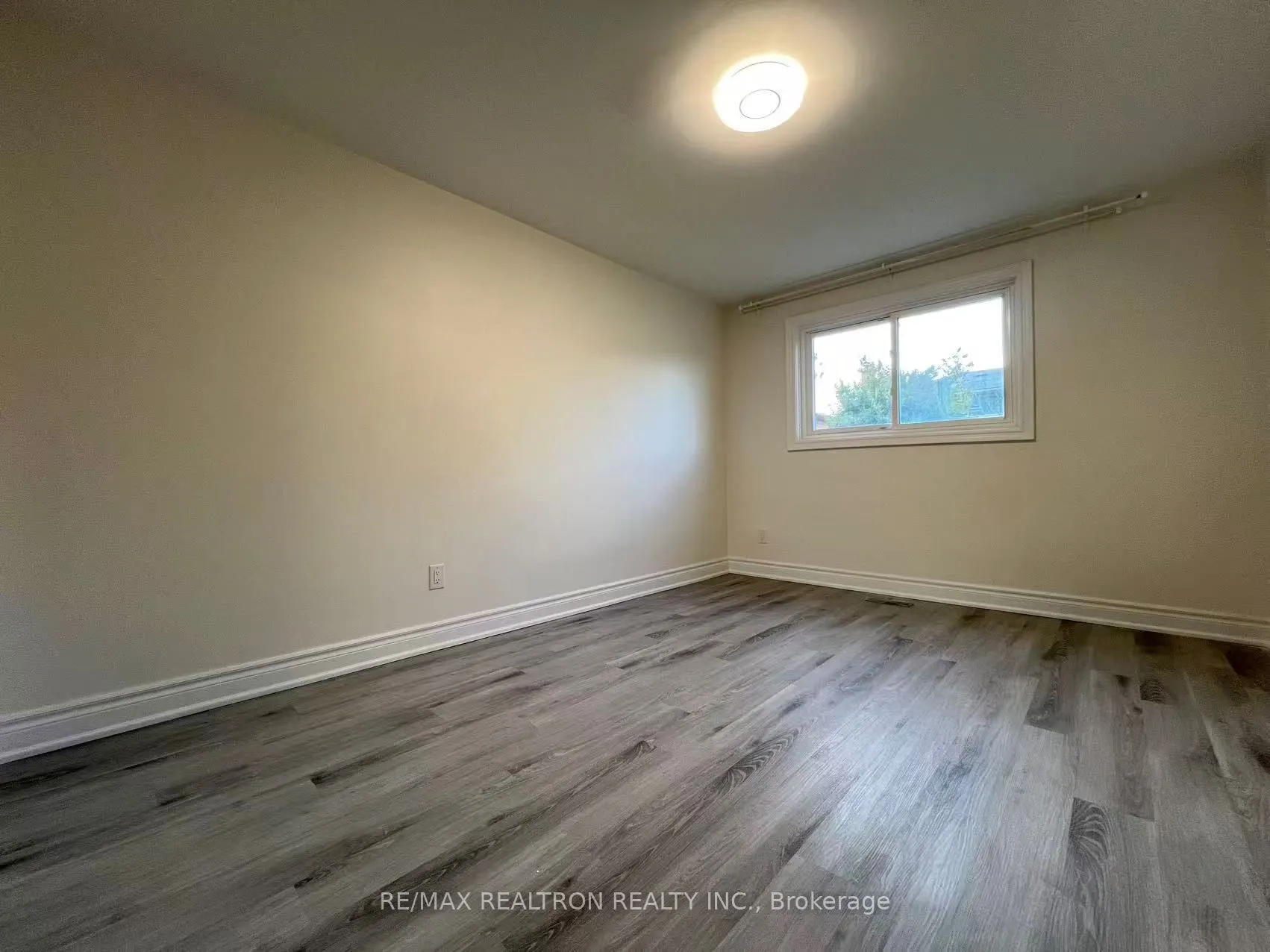 329 Cherokee Boulevard, #Lower