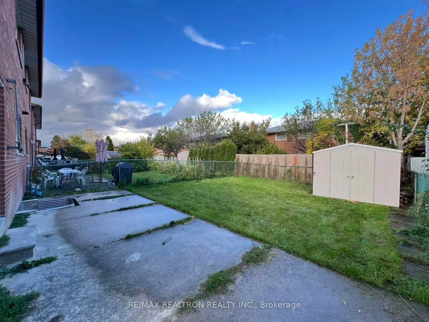 329 Cherokee Boulevard, #Lower