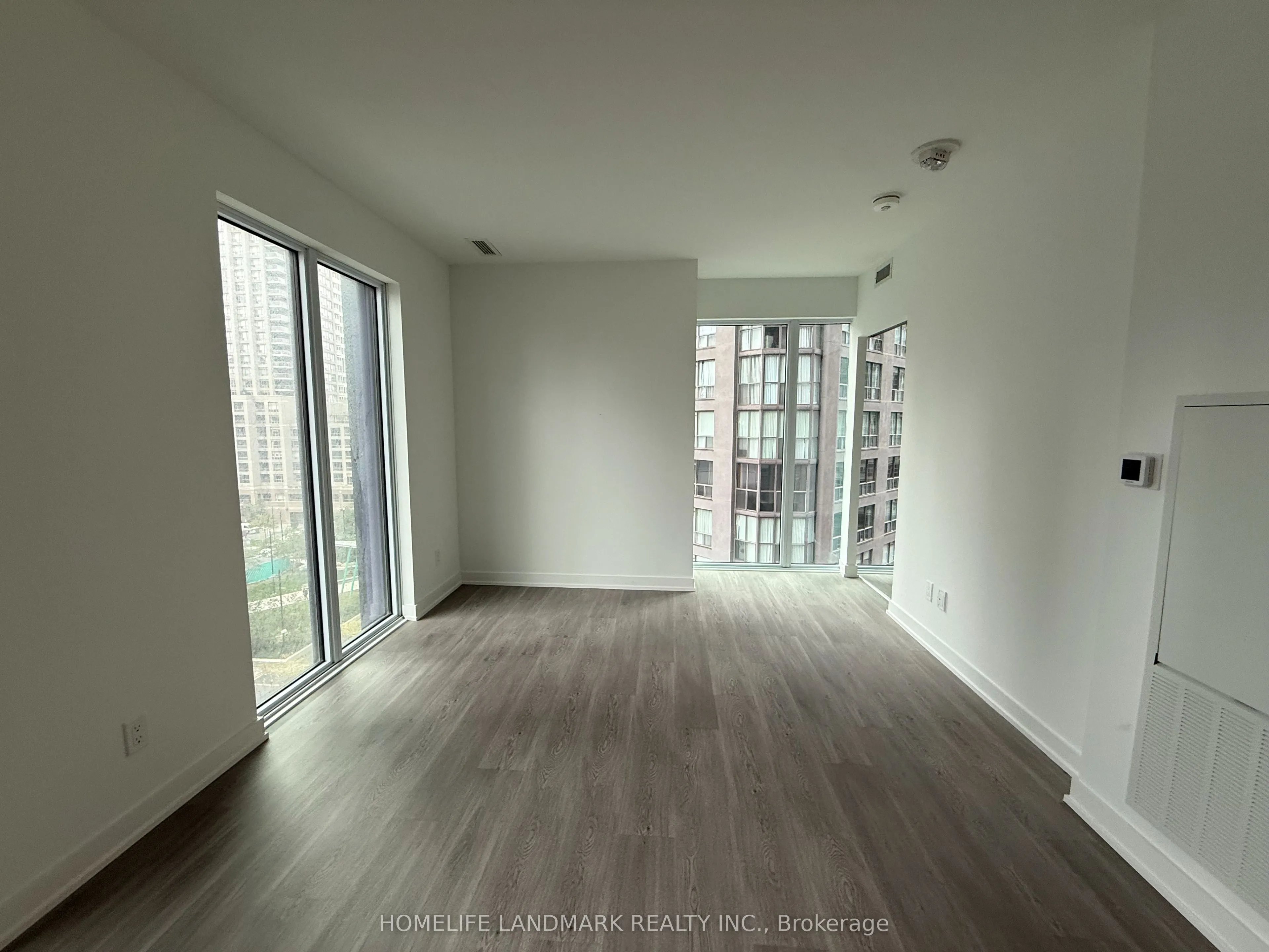 8 Wellesley Street SW, #709