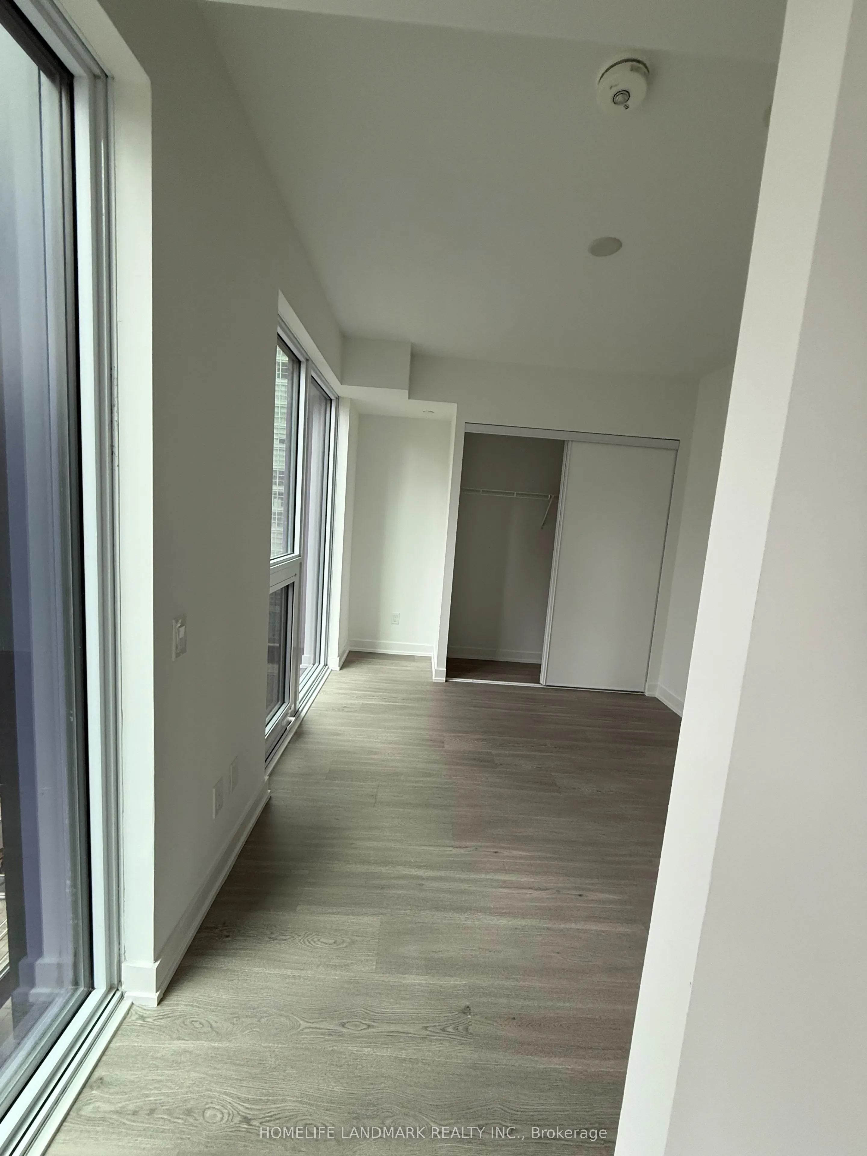 8 Wellesley Street SW, #709