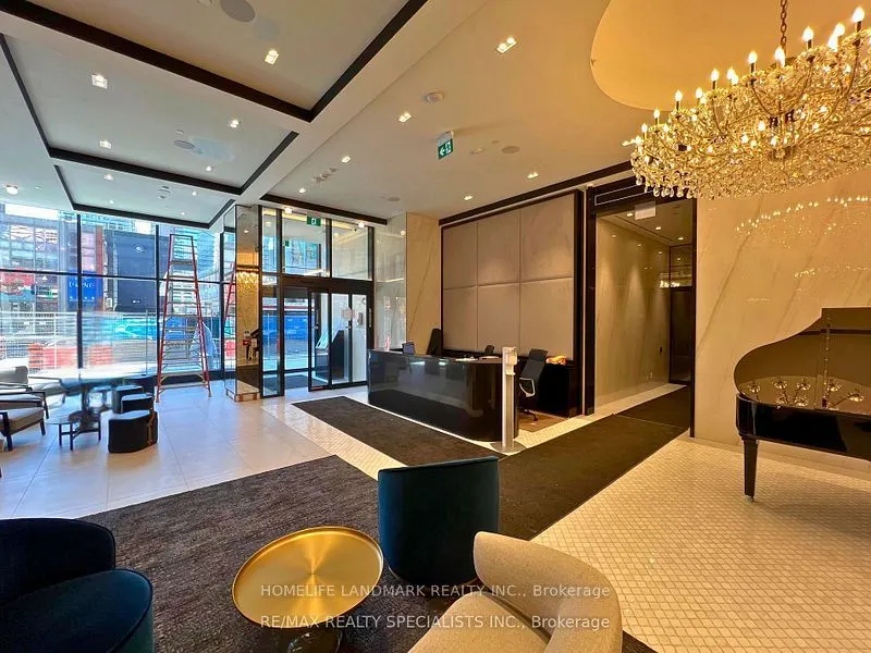 8 Wellesley Street SW, #709