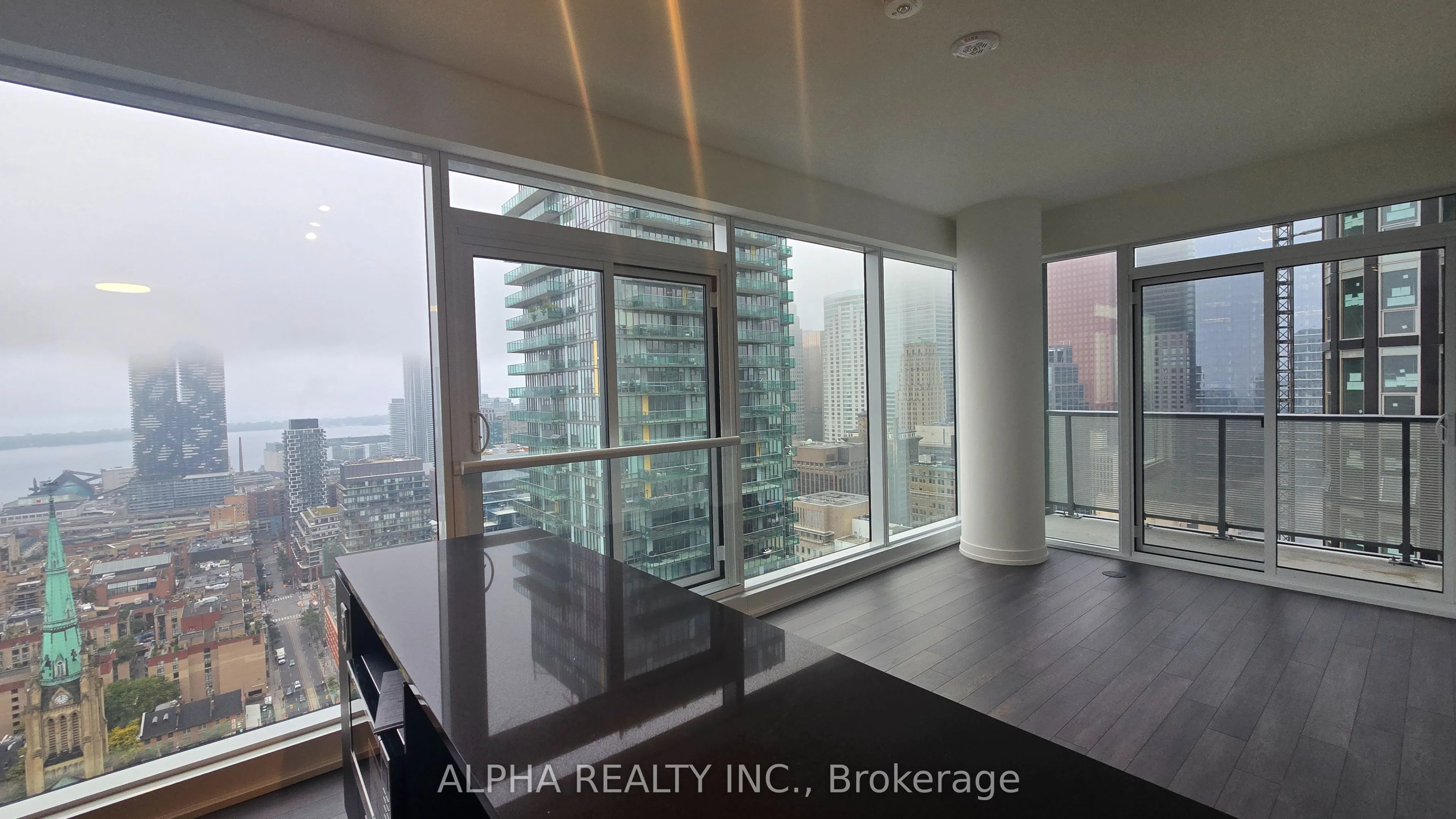 89 Church Street, #4008