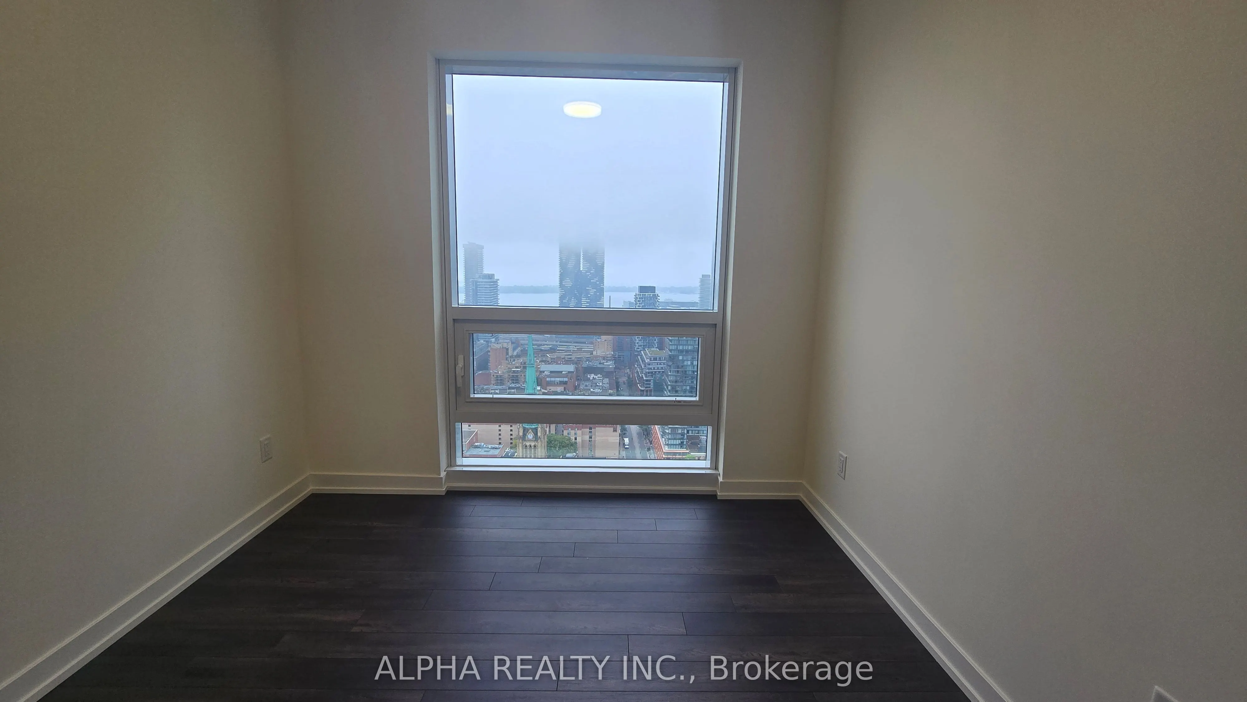 89 Church Street, #4008