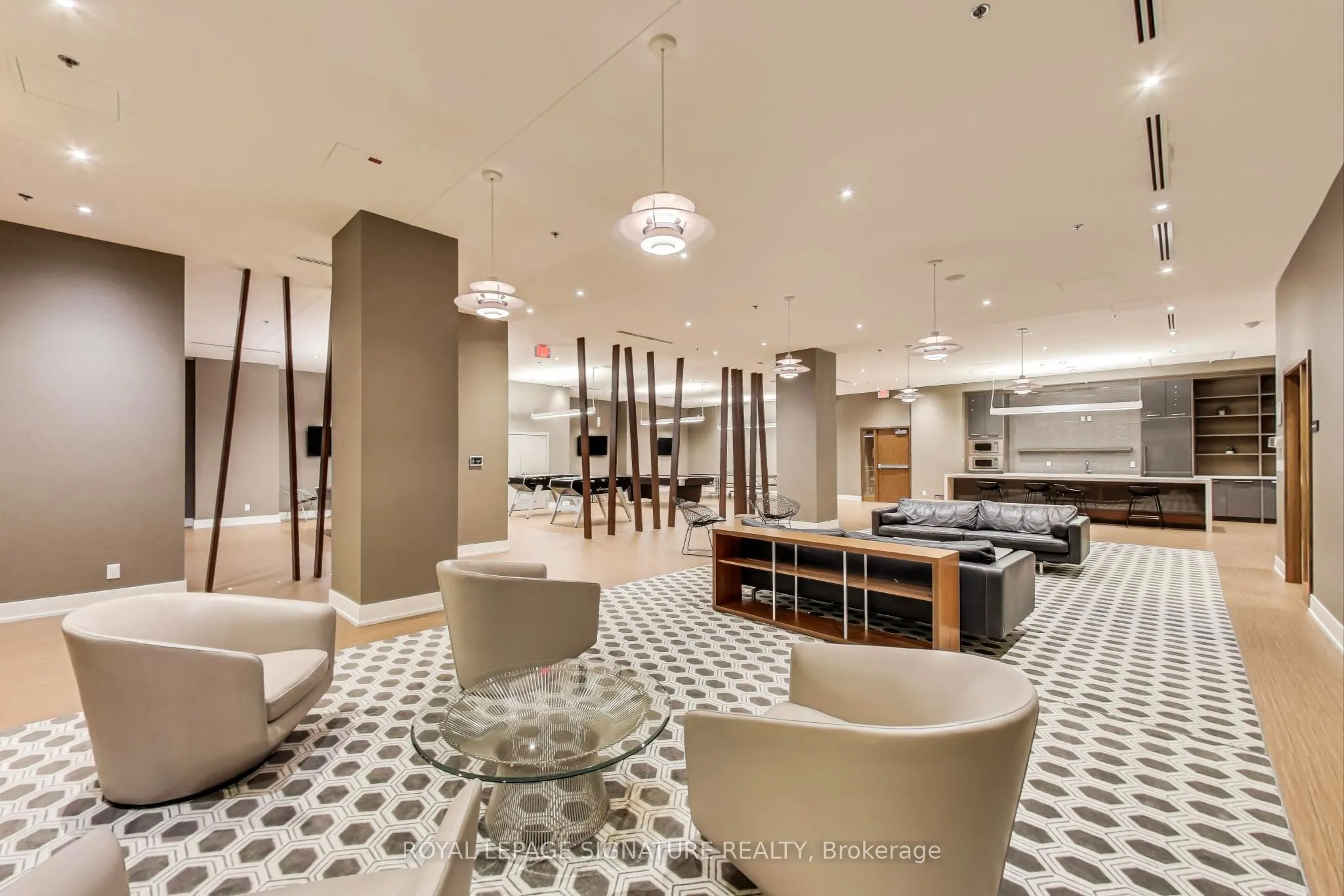 111 St Clair Avenue W, #1826