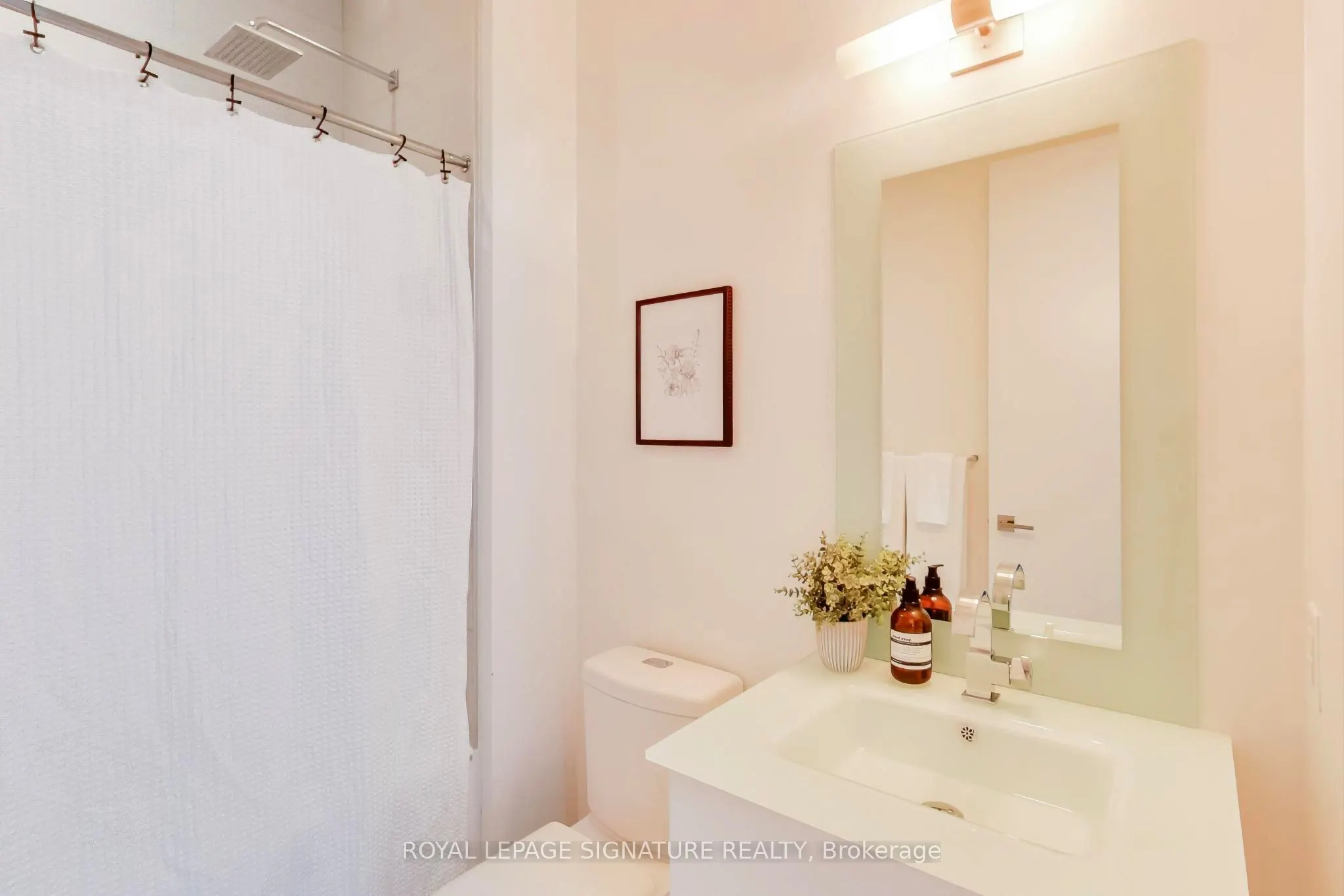 111 St Clair Avenue W, #1826