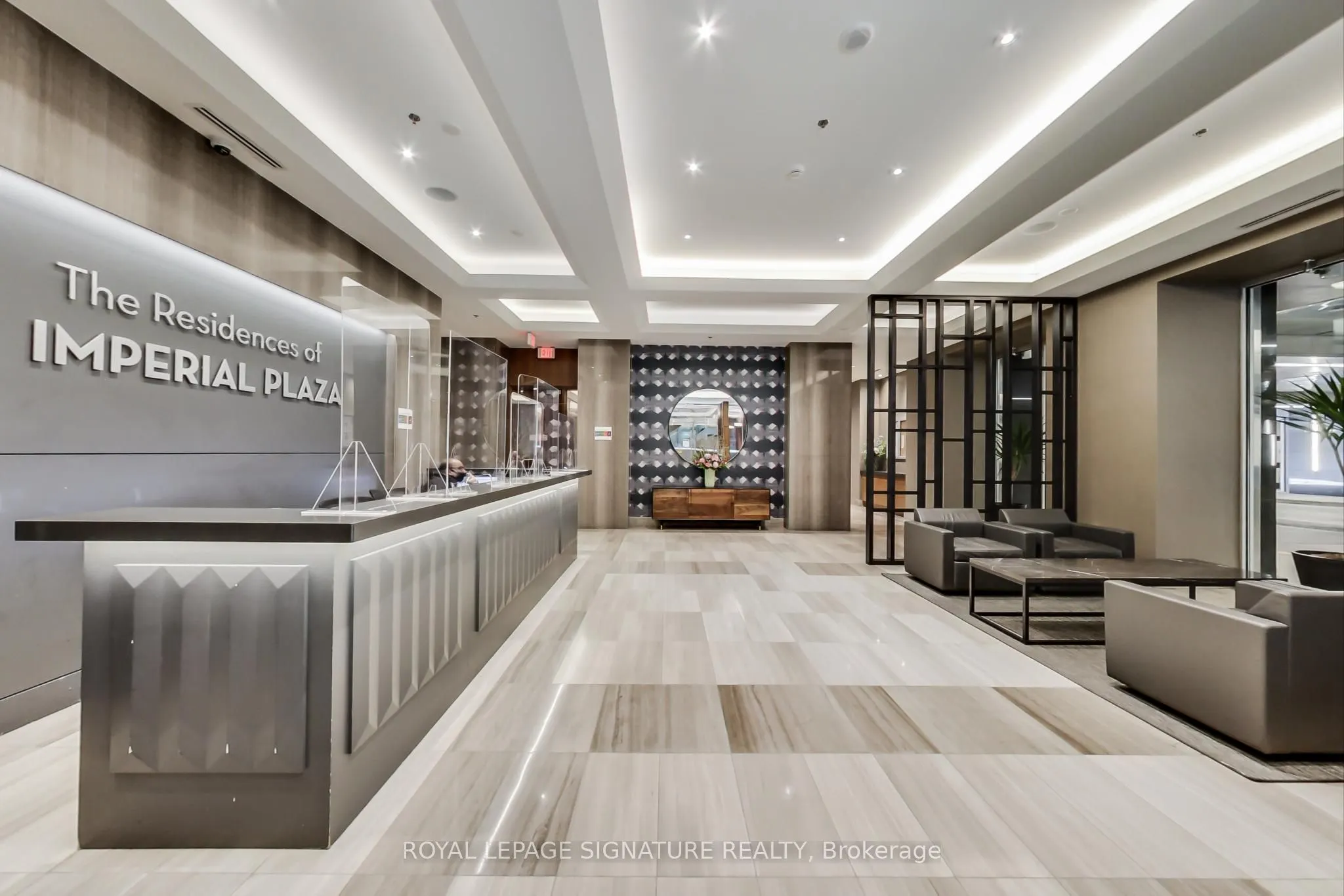 111 St Clair Avenue W, #1826