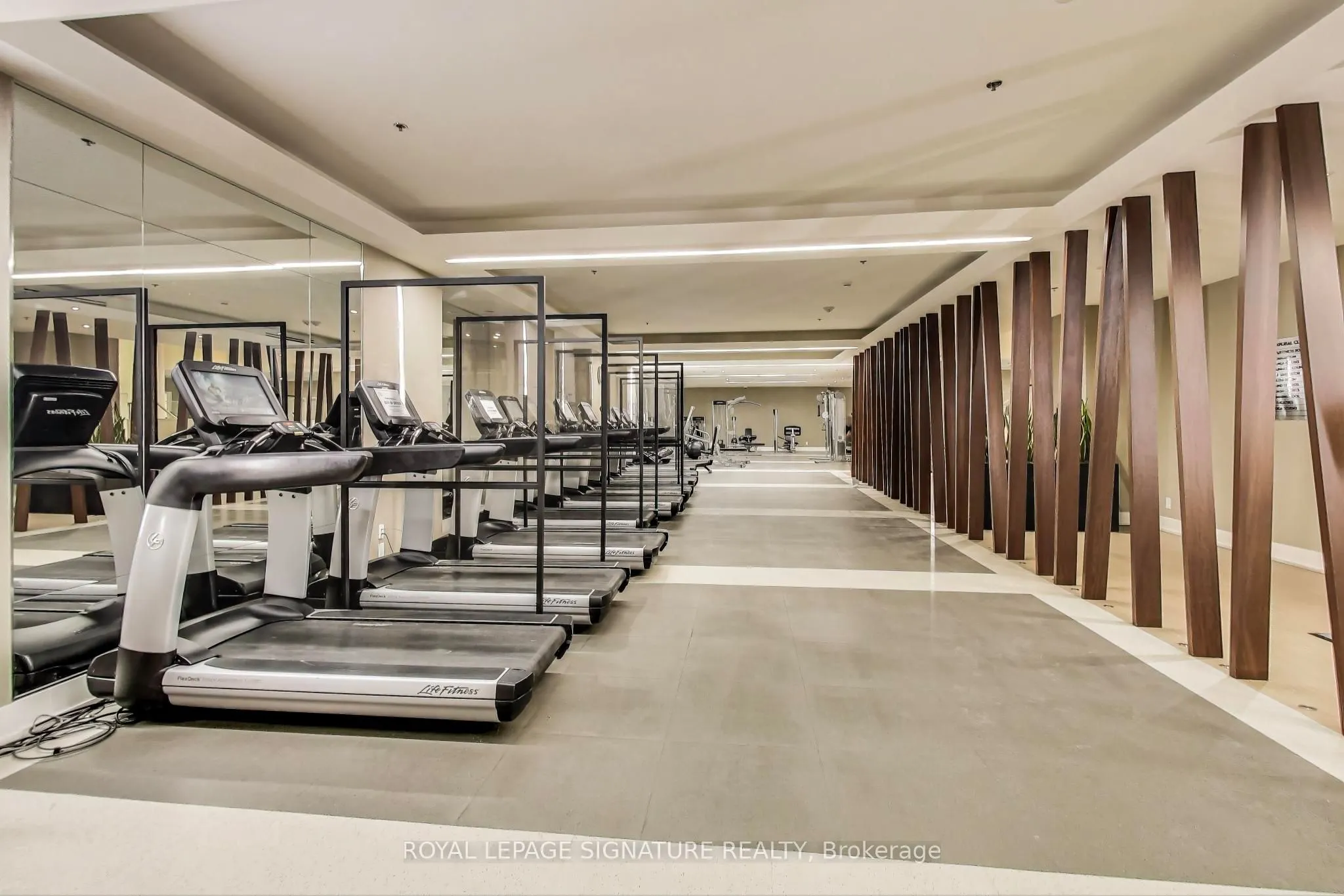 111 St Clair Avenue W, #1826