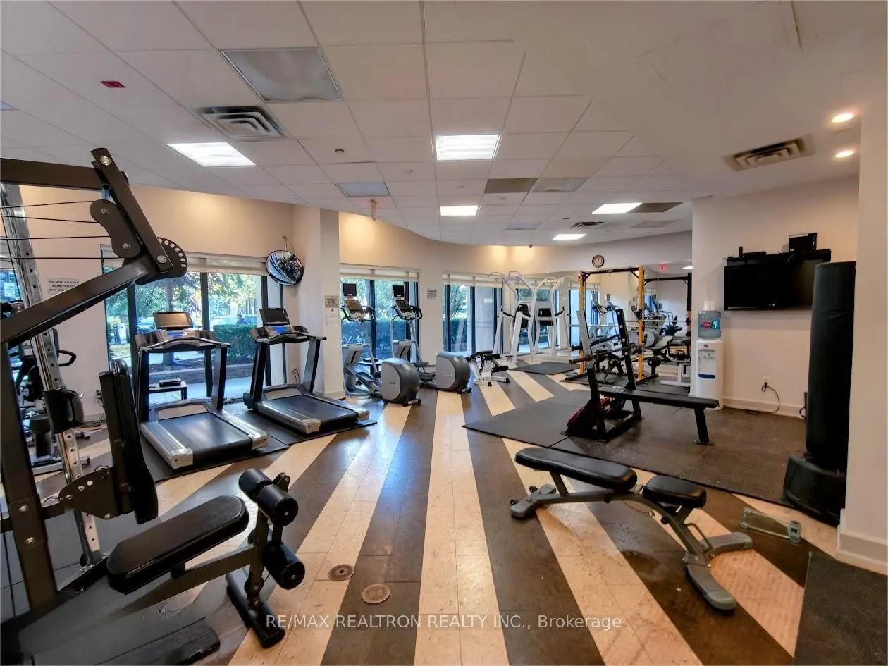 650 Sheppard Avenue E, #412