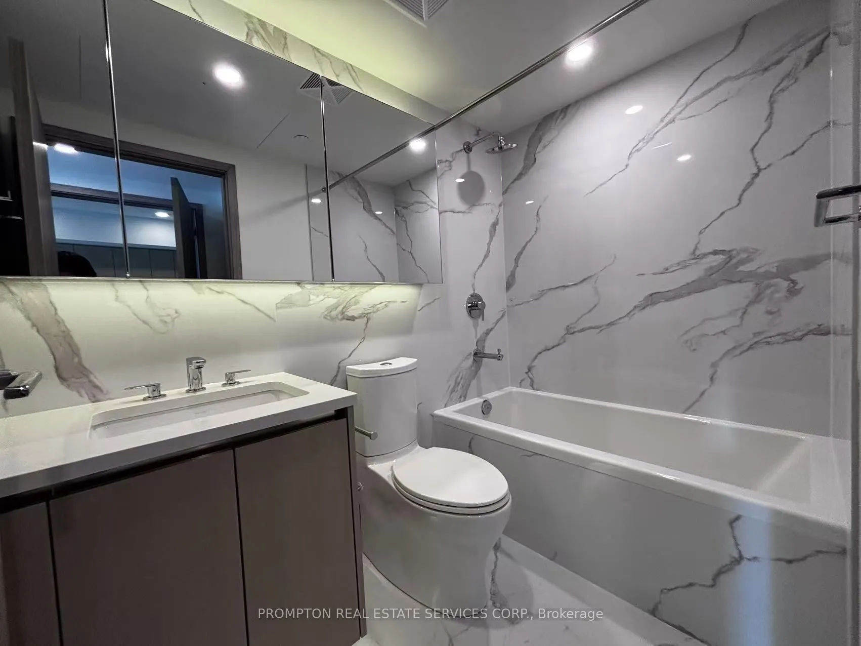 3 Concord Cityplace Way, #932