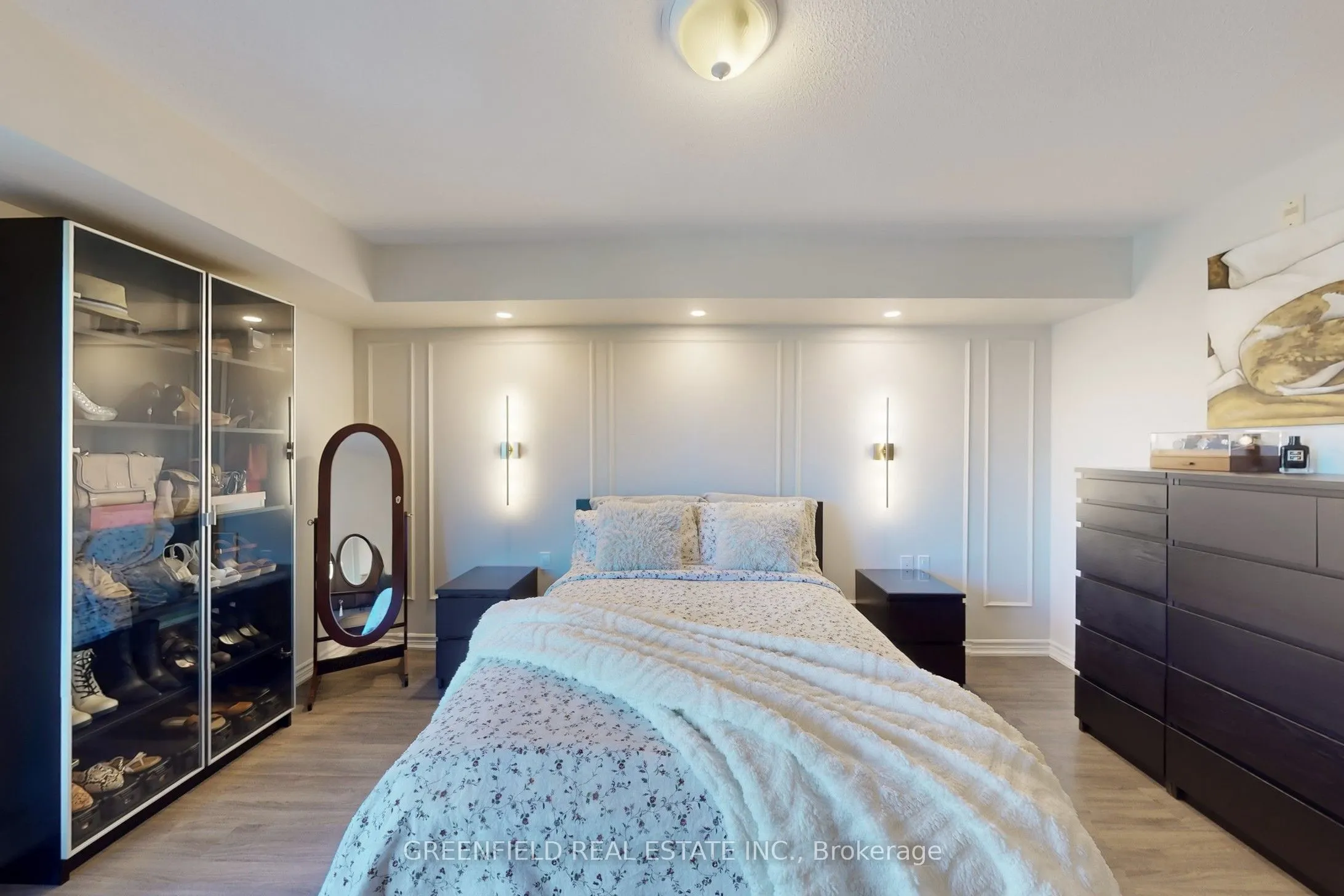 920 Sheppard Avenue W, #311