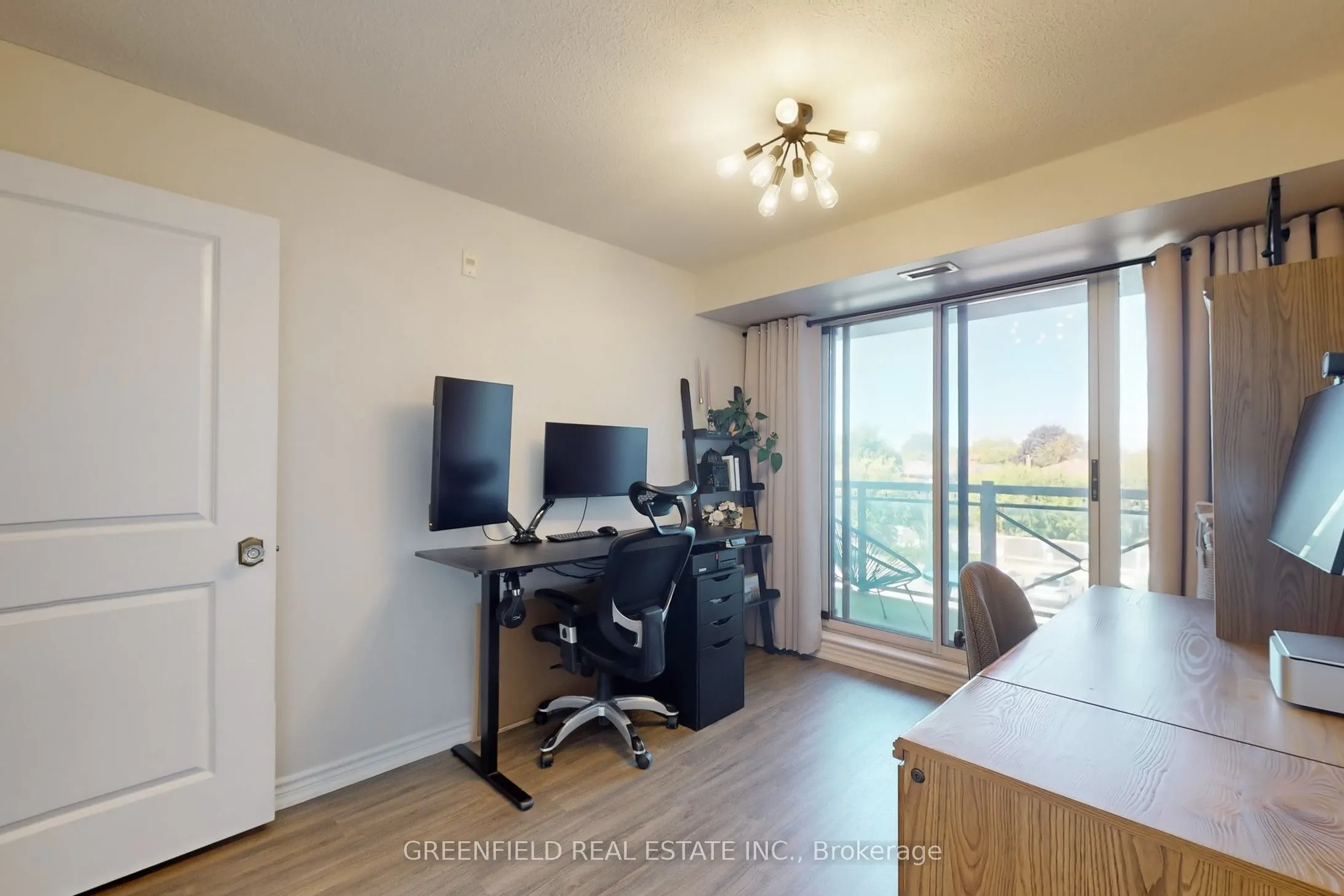 920 Sheppard Avenue W, #311