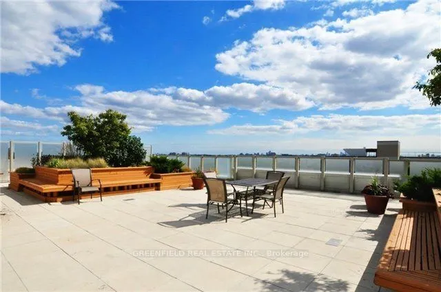 920 Sheppard Avenue W, #311