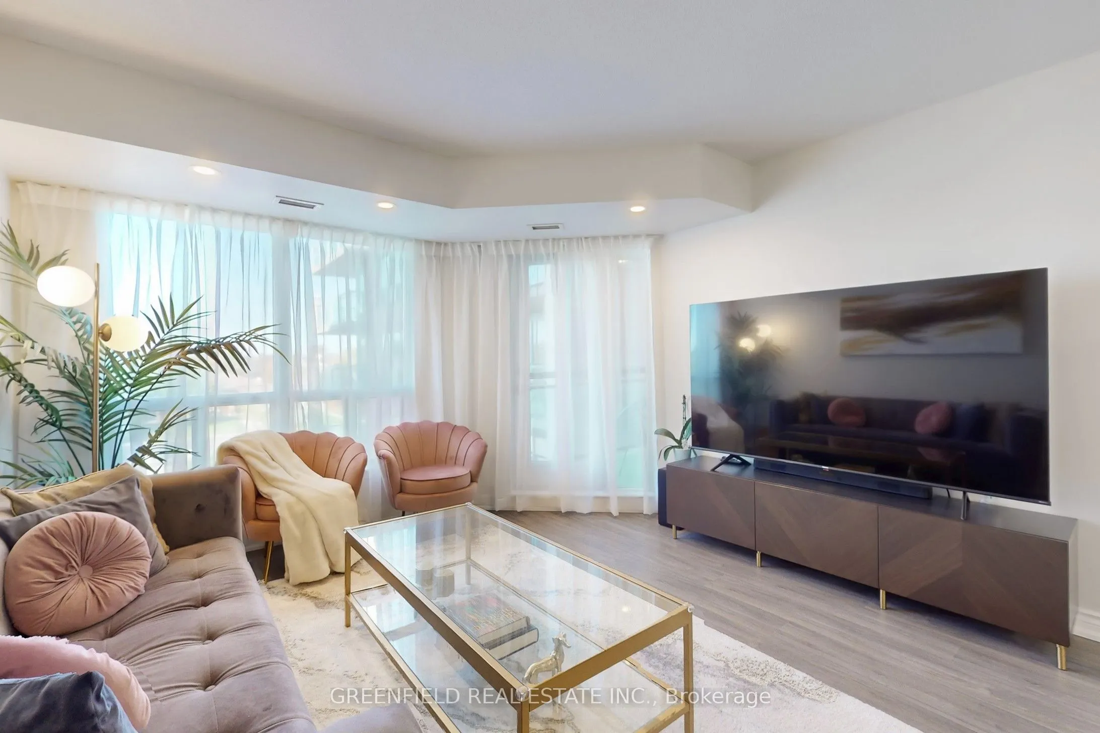 920 Sheppard Avenue W, #311