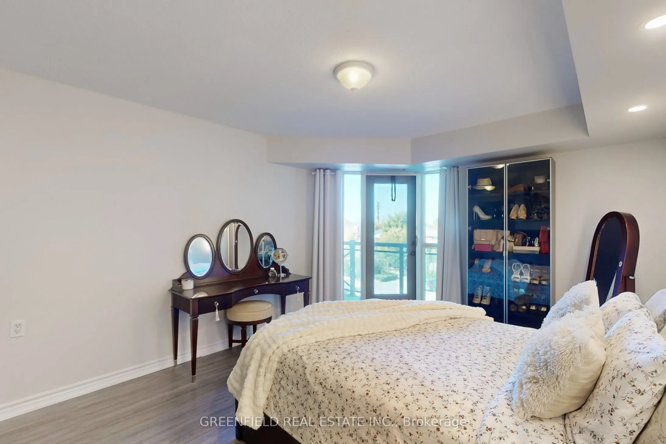 920 Sheppard Avenue W, #311