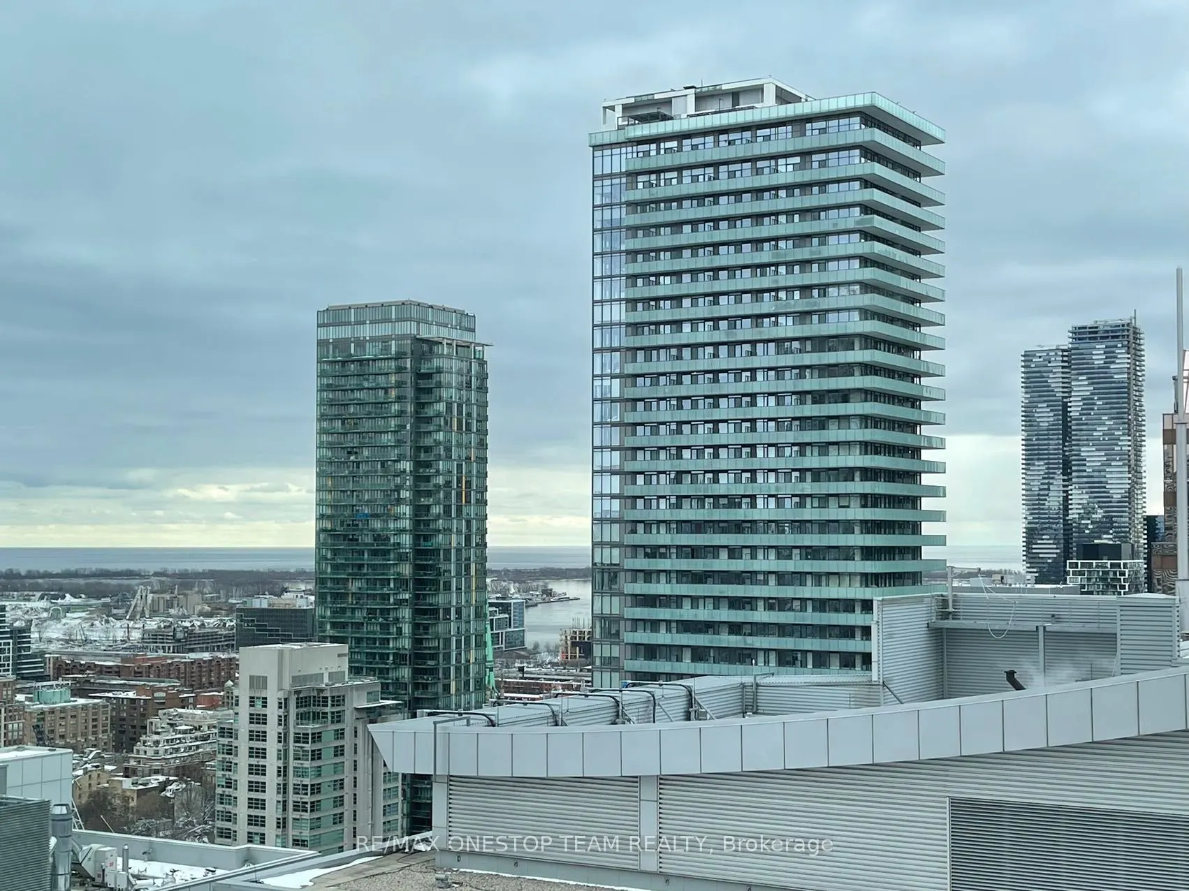 197 Yonge Street, #2607