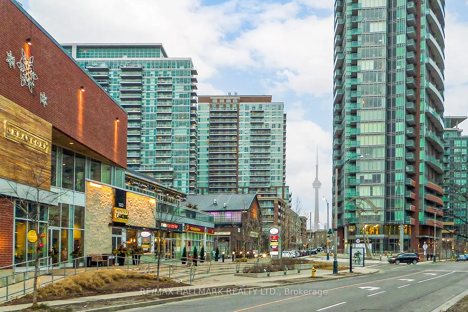 69 Lynn Williams Street, #709