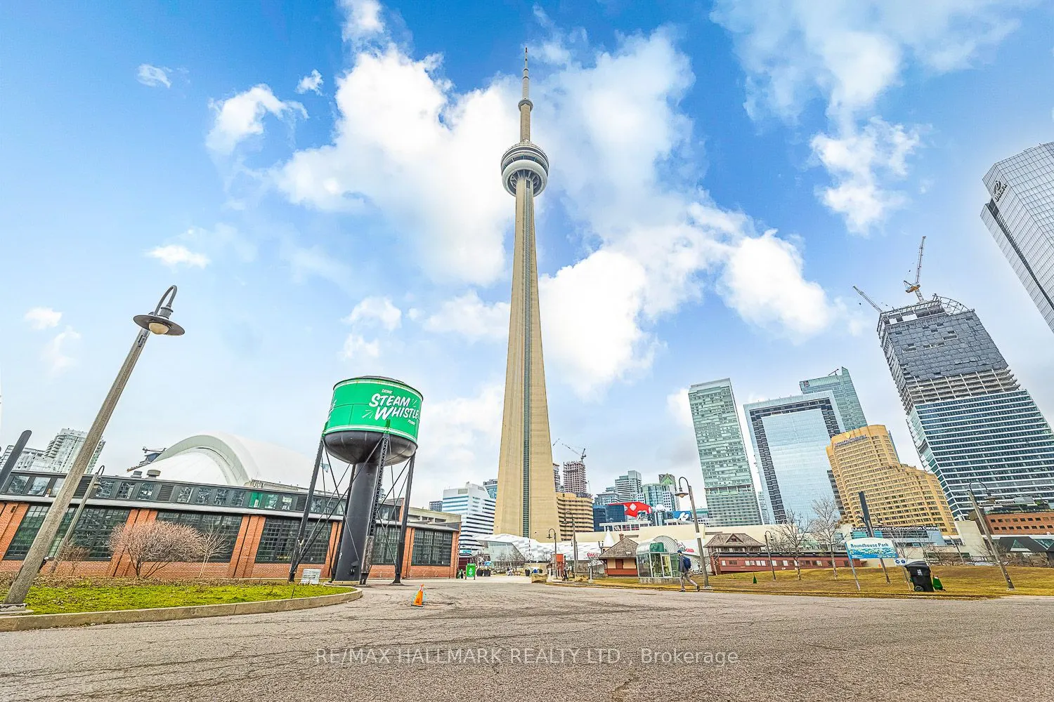 69 Lynn Williams Street, #709