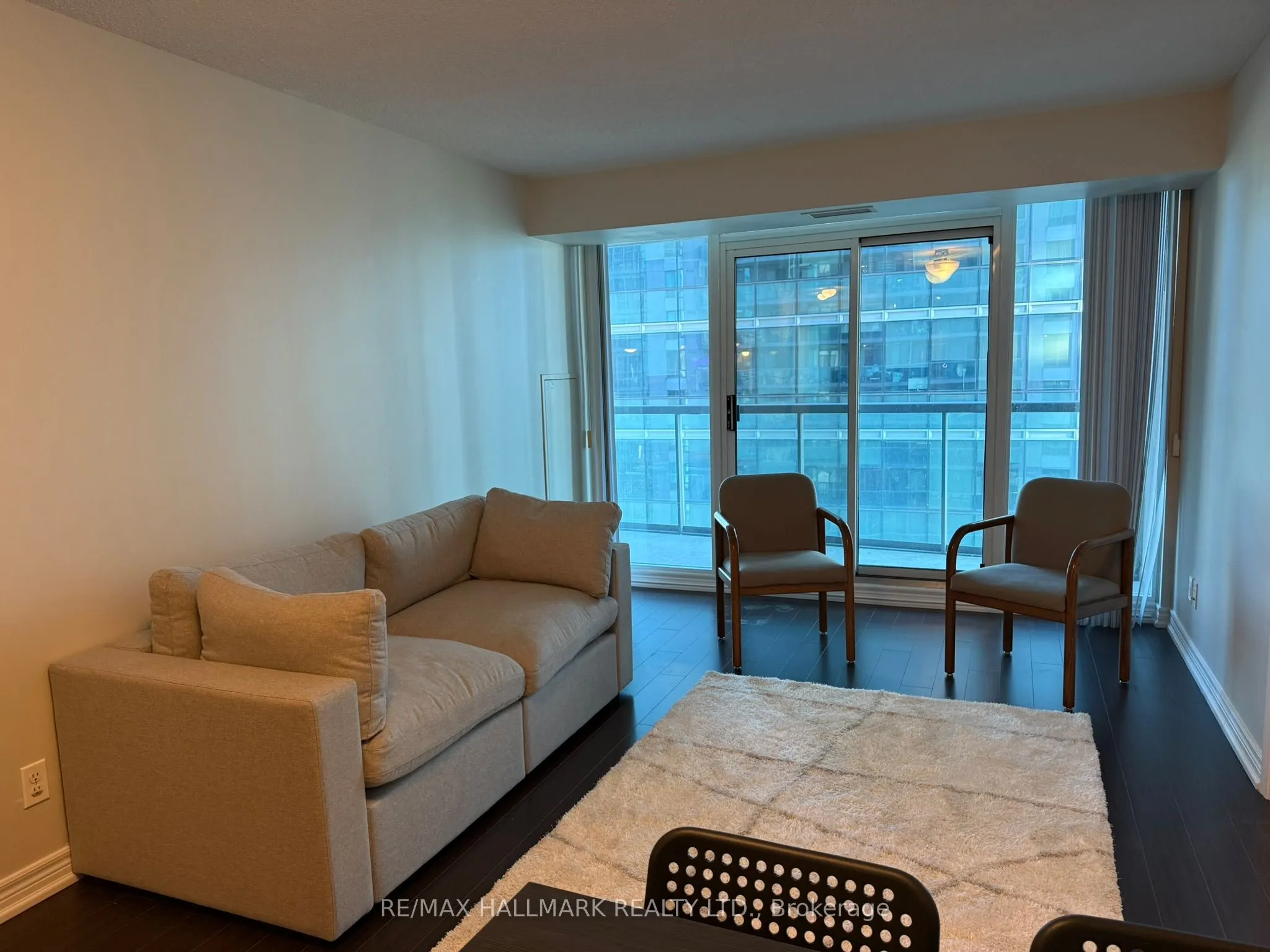 30 Grand Trunk Crescent, #2609