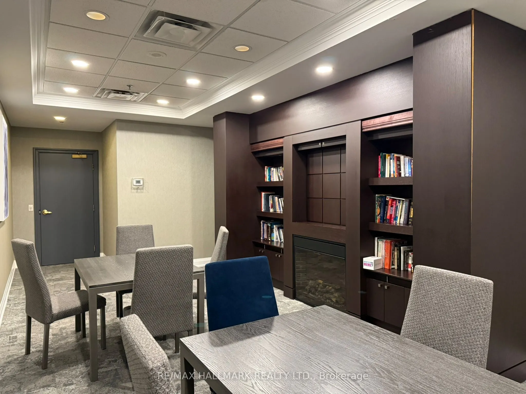 30 Grand Trunk Crescent, #2609