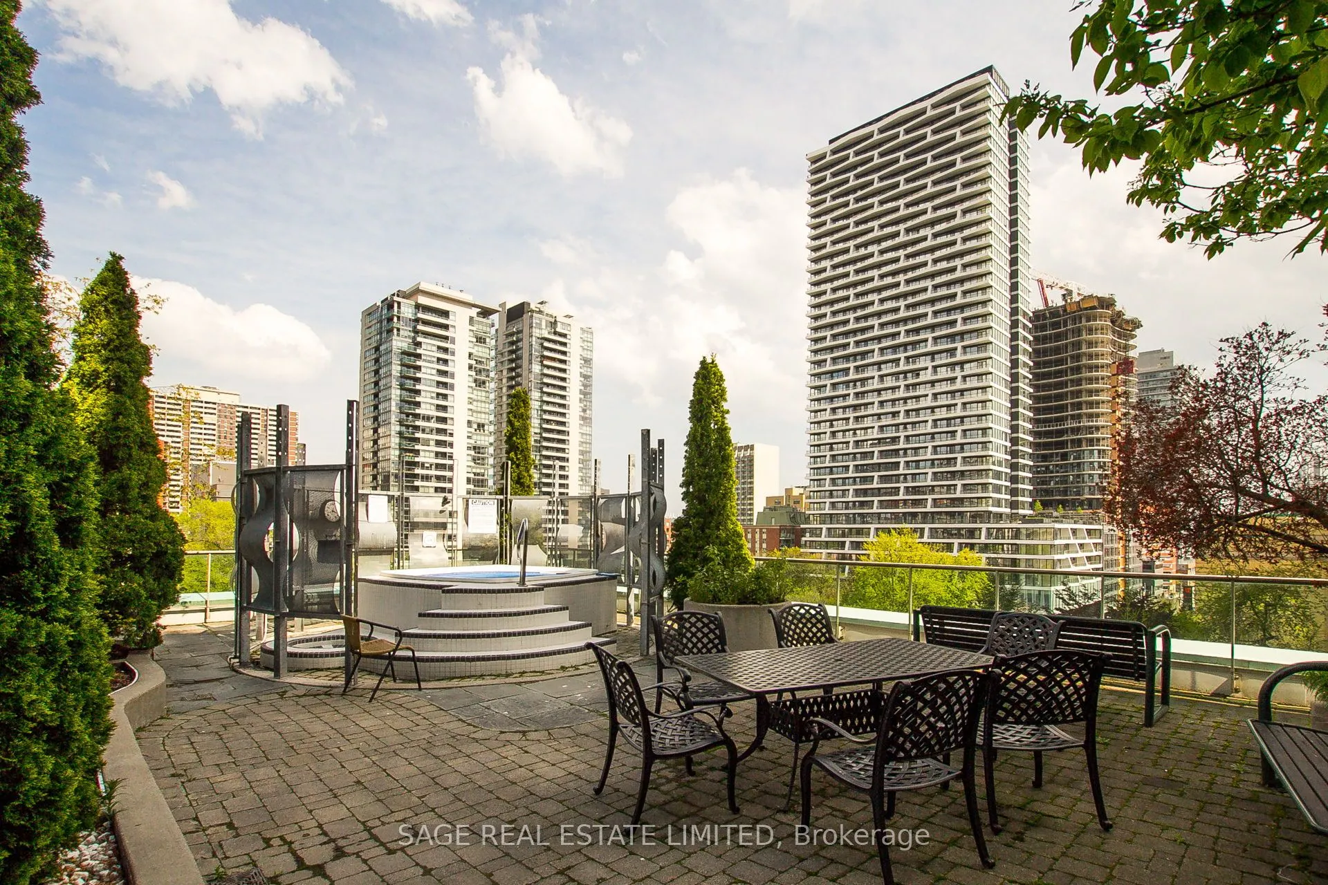 70 Alexander Street, #213