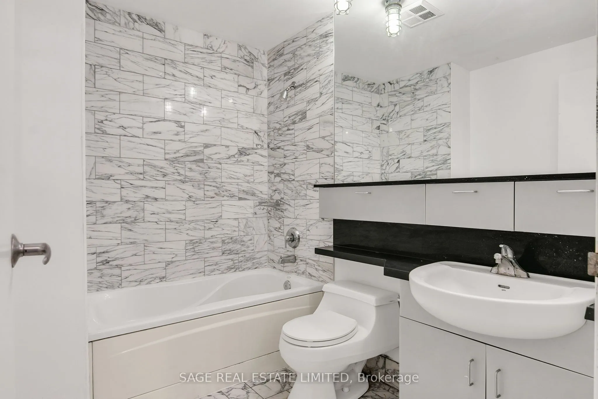 70 Alexander Street, #213