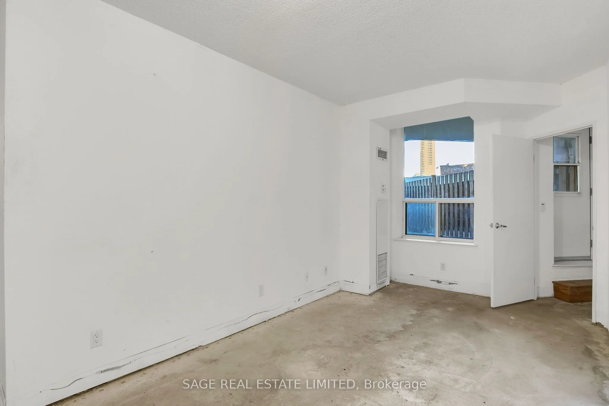 70 Alexander Street, #213