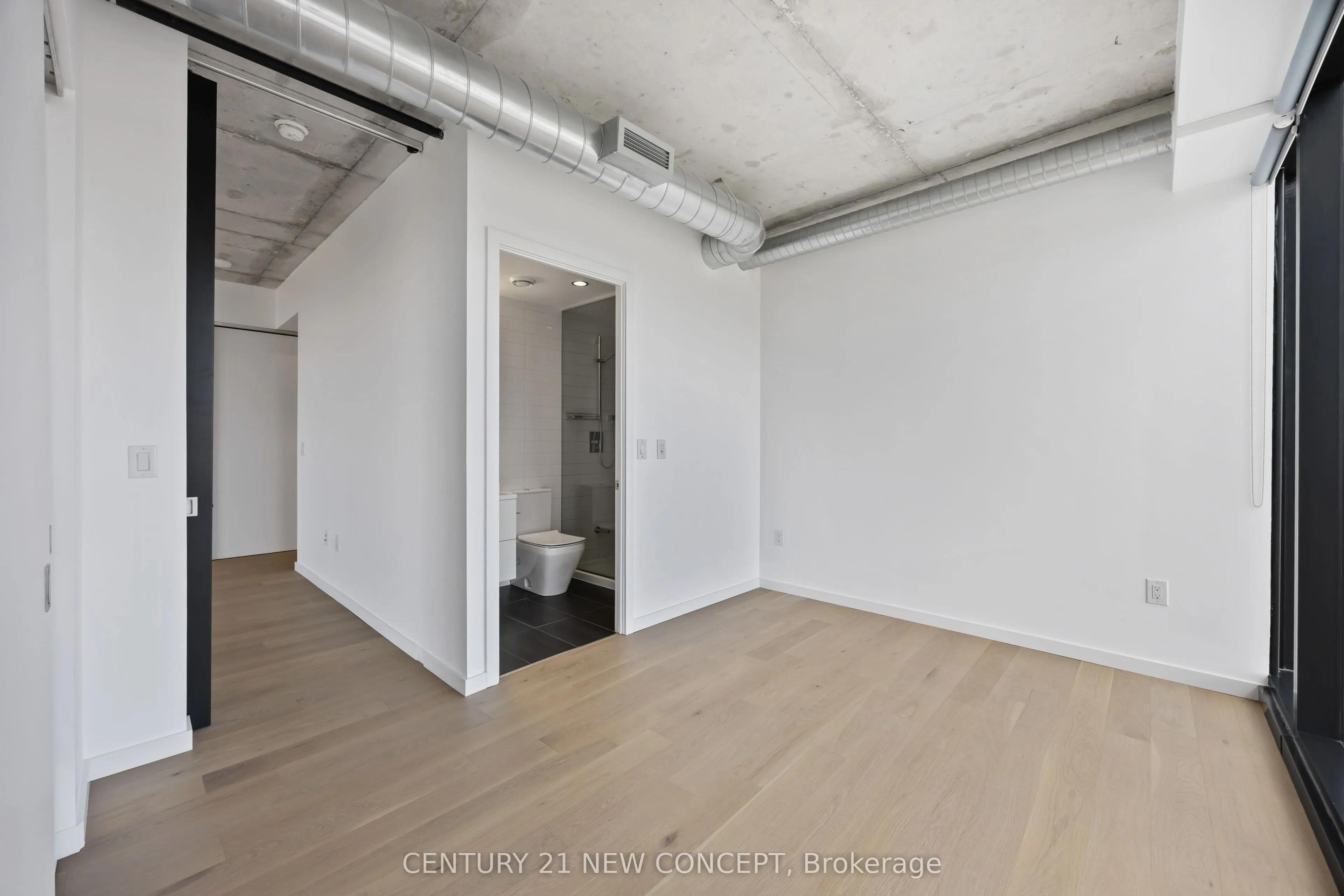 170 Bayview Avenue, #1112