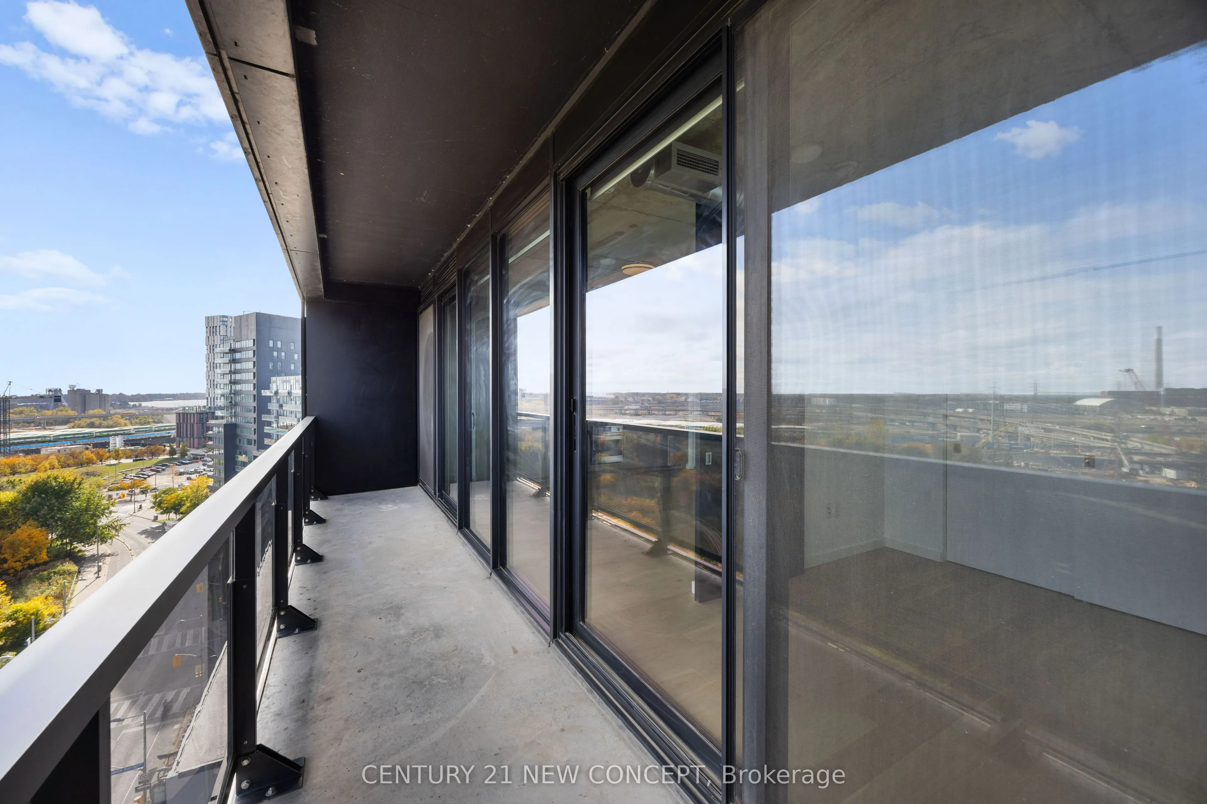 170 Bayview Avenue, #1112